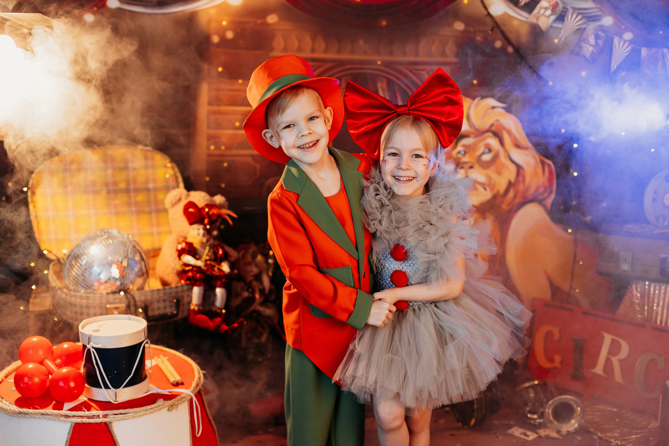 Цирк. Семейный фотограф Тюмень, фотограф на роды Салмина Мария