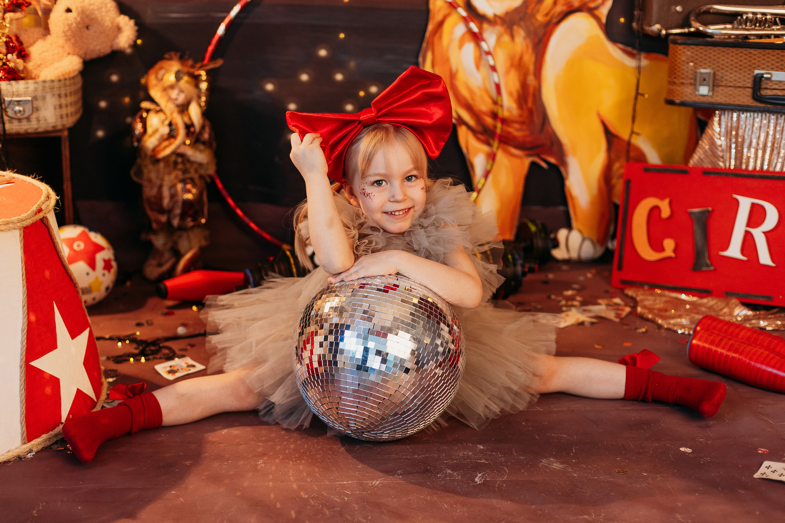 Цирк. Семейный фотограф Тюмень, фотограф на роды Салмина Мария