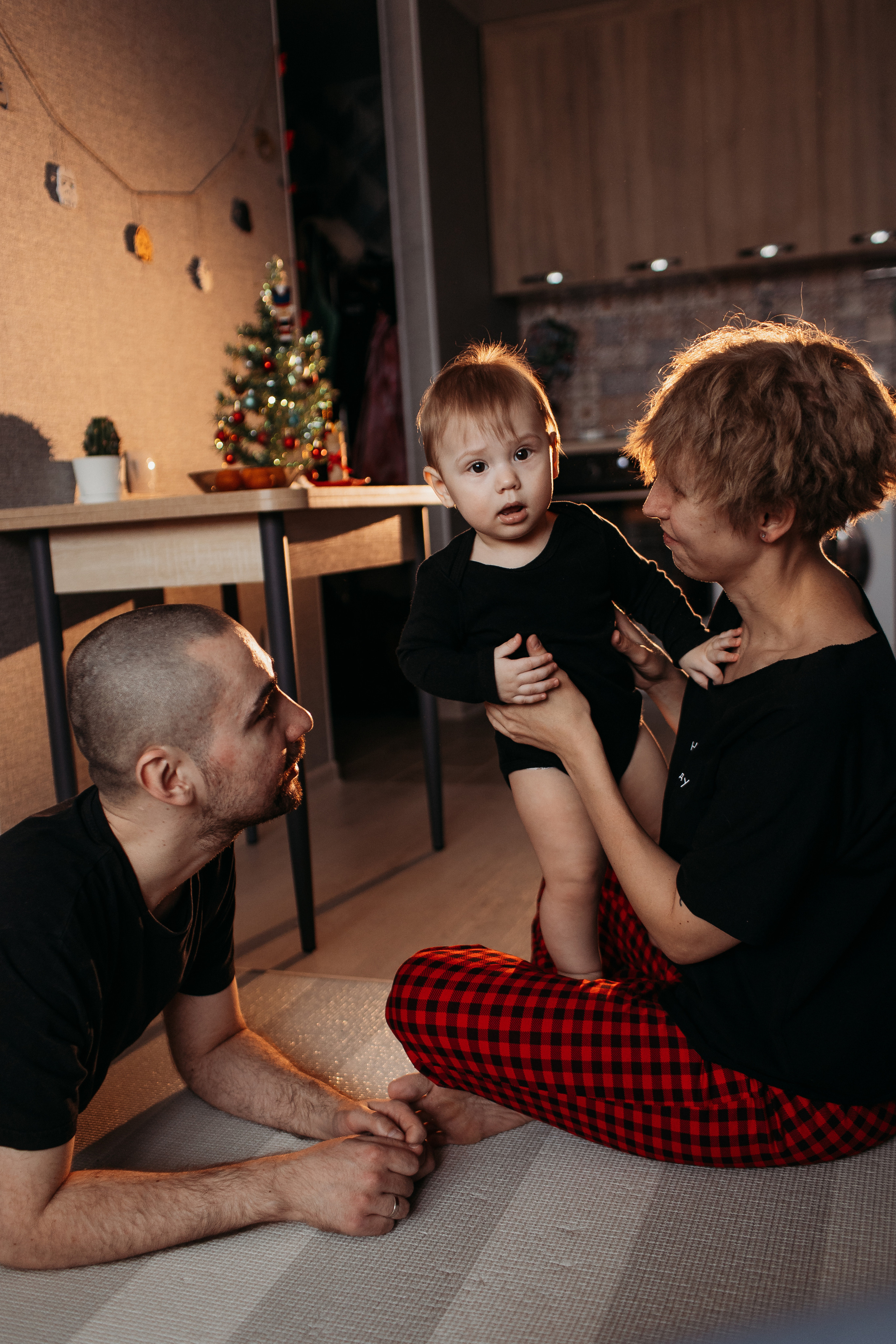 Новый год. Семейный фотограф Тюмень, фотограф на роды Салмина Мария