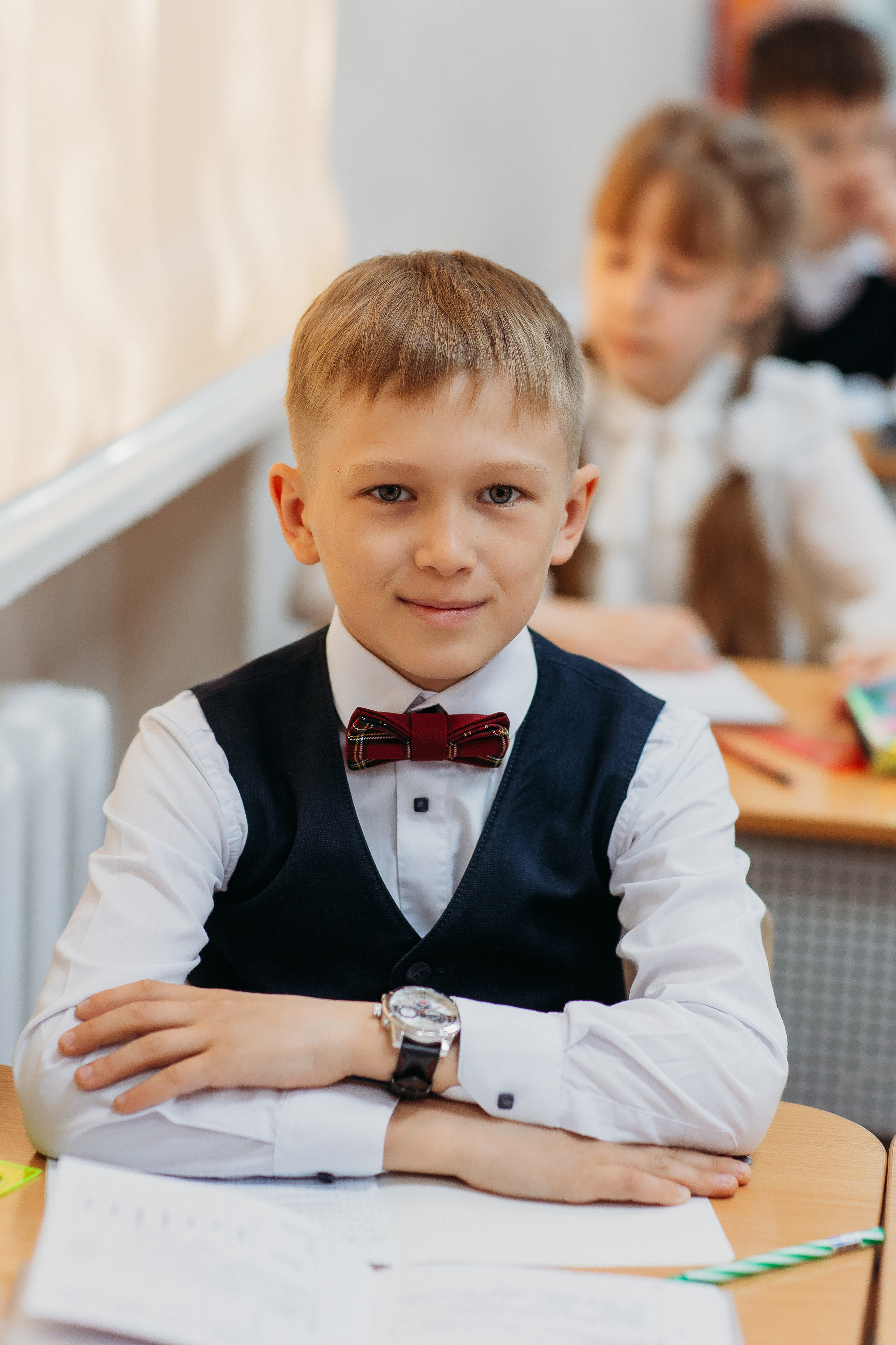 Школа 2 класс. Семейный фотограф Тюмень, фотограф на роды Салмина Мария