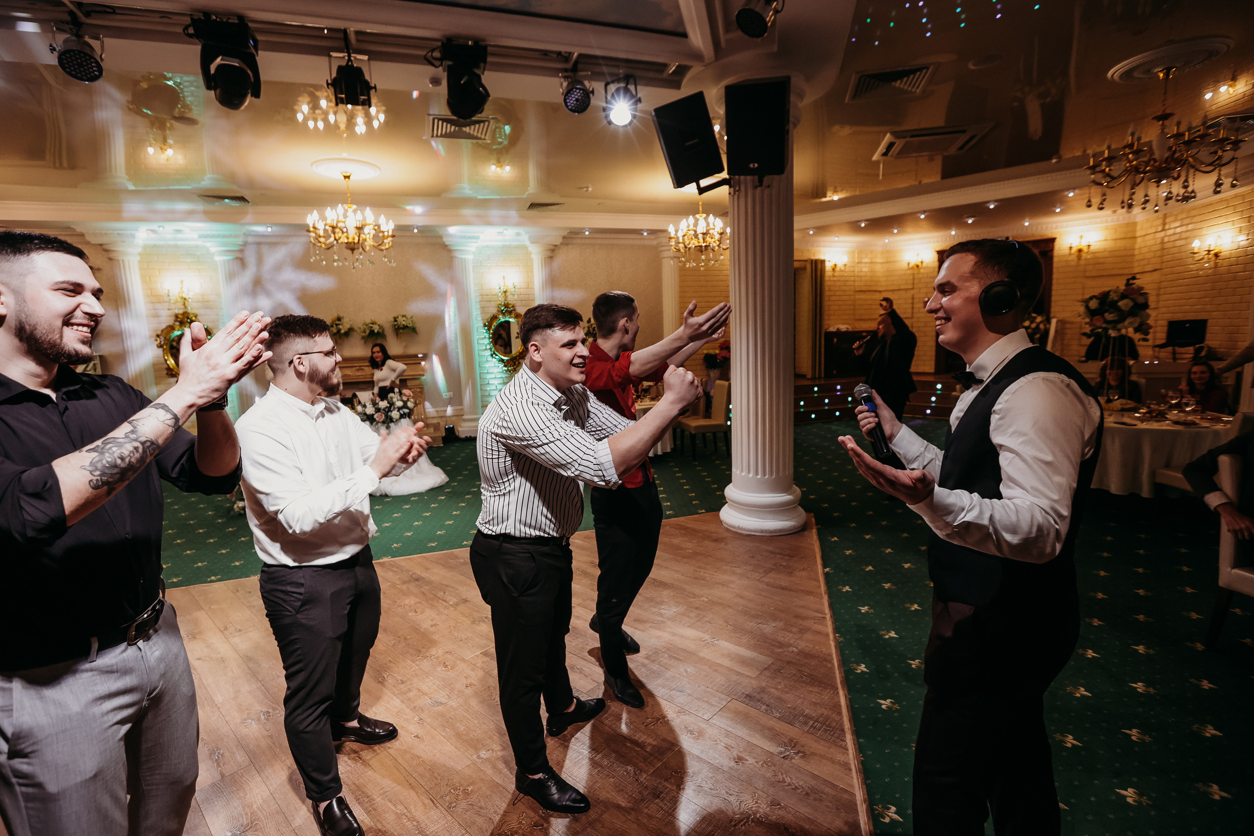 Банкет. Семейный фотограф Тюмень, фотограф на роды Салмина Мария