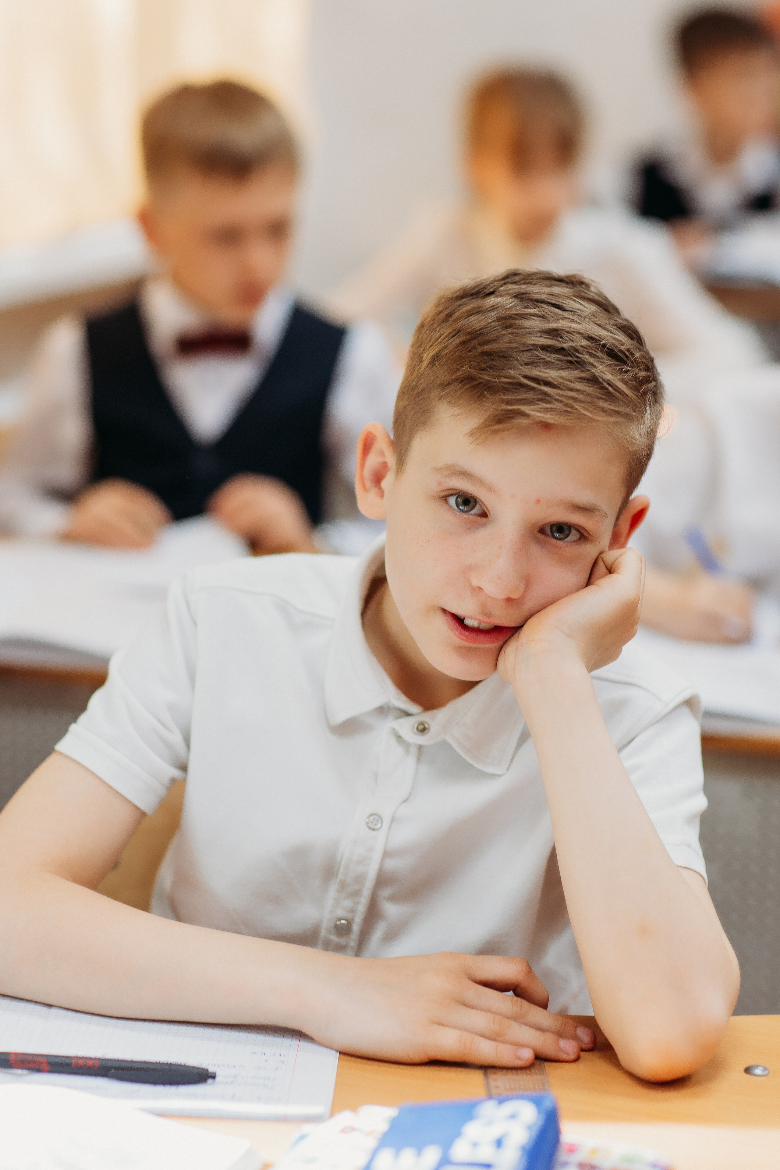 Школа 2 класс. Семейный фотограф Тюмень, фотограф на роды Салмина Мария