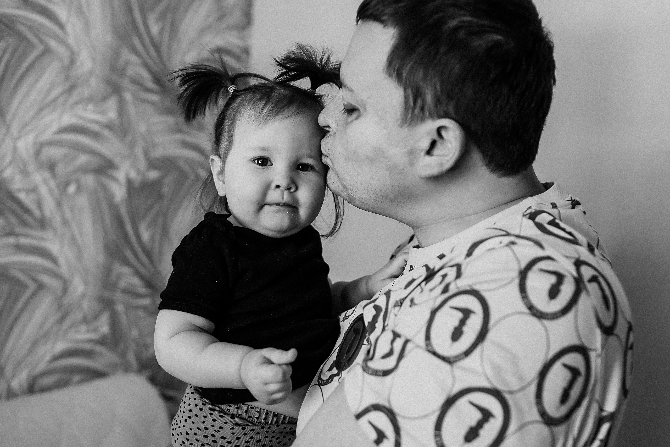 1 годик. Семейный фотограф Тюмень, фотограф на роды Салмина Мария