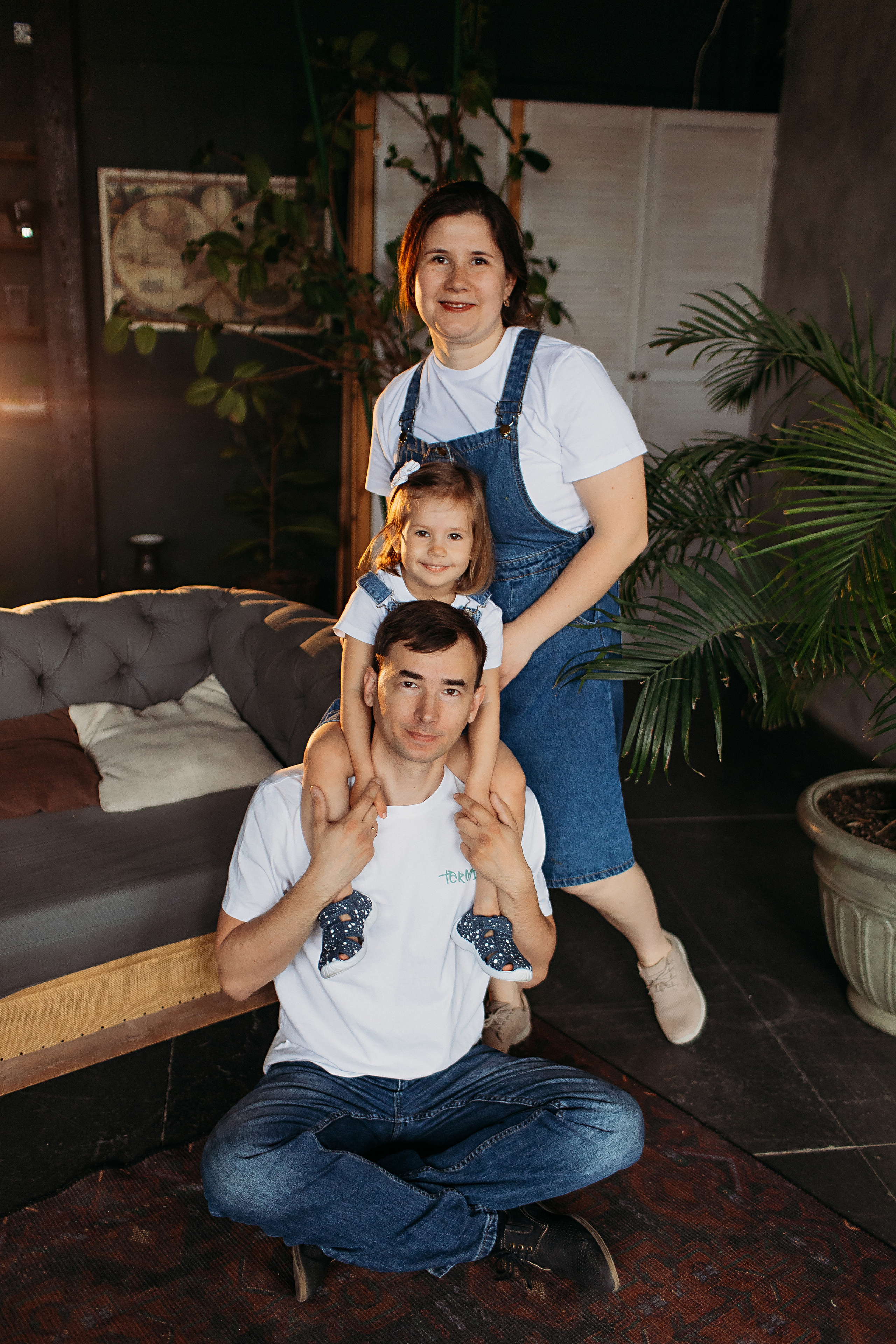 Лофт пространство Наше место. Семейный фотограф Тюмень, фотограф на роды Салмина Мария