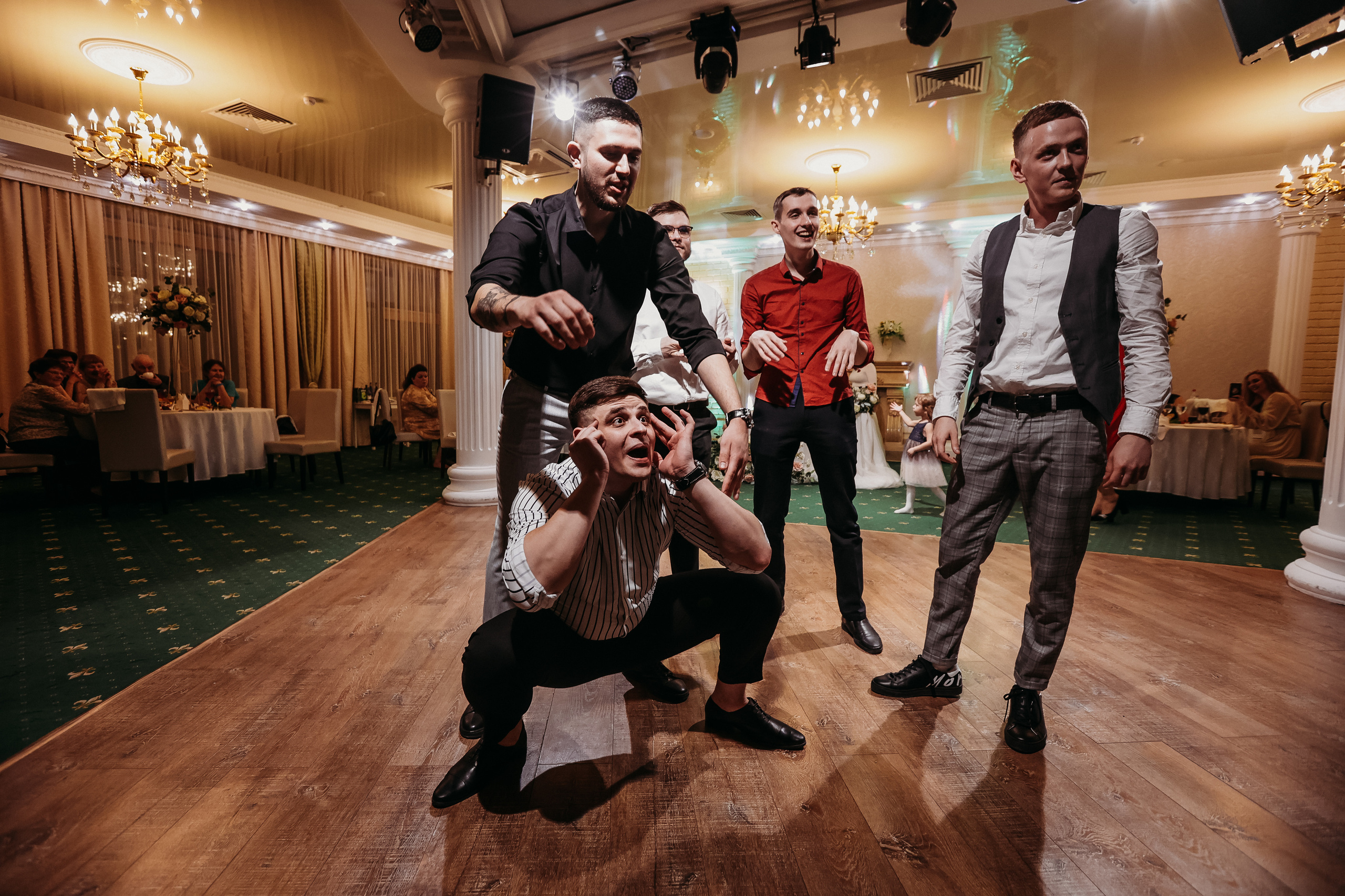 Банкет. Семейный фотограф Тюмень, фотограф на роды Салмина Мария