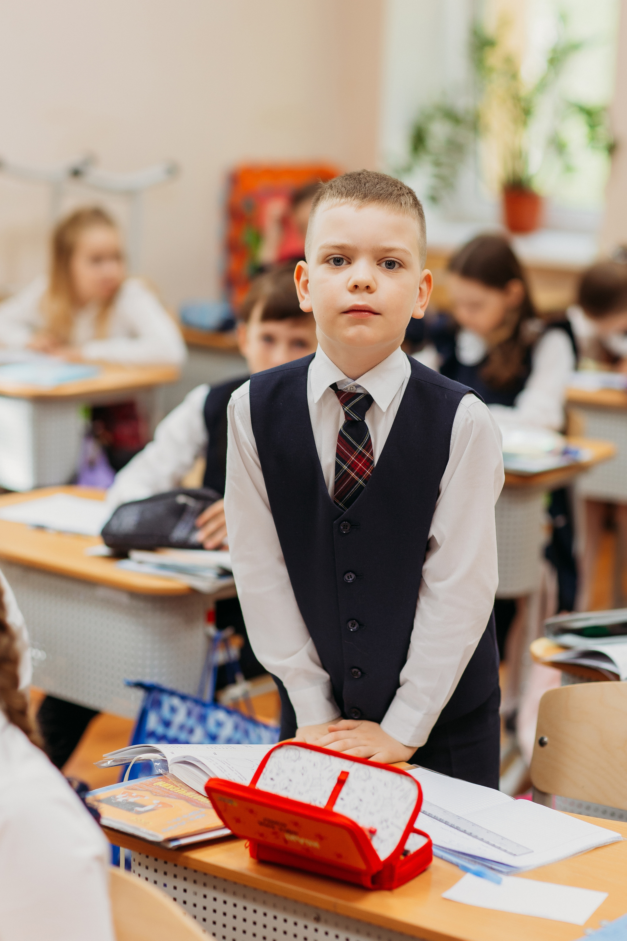 Школа 2 класс. Семейный фотограф Тюмень, фотограф на роды Салмина Мария