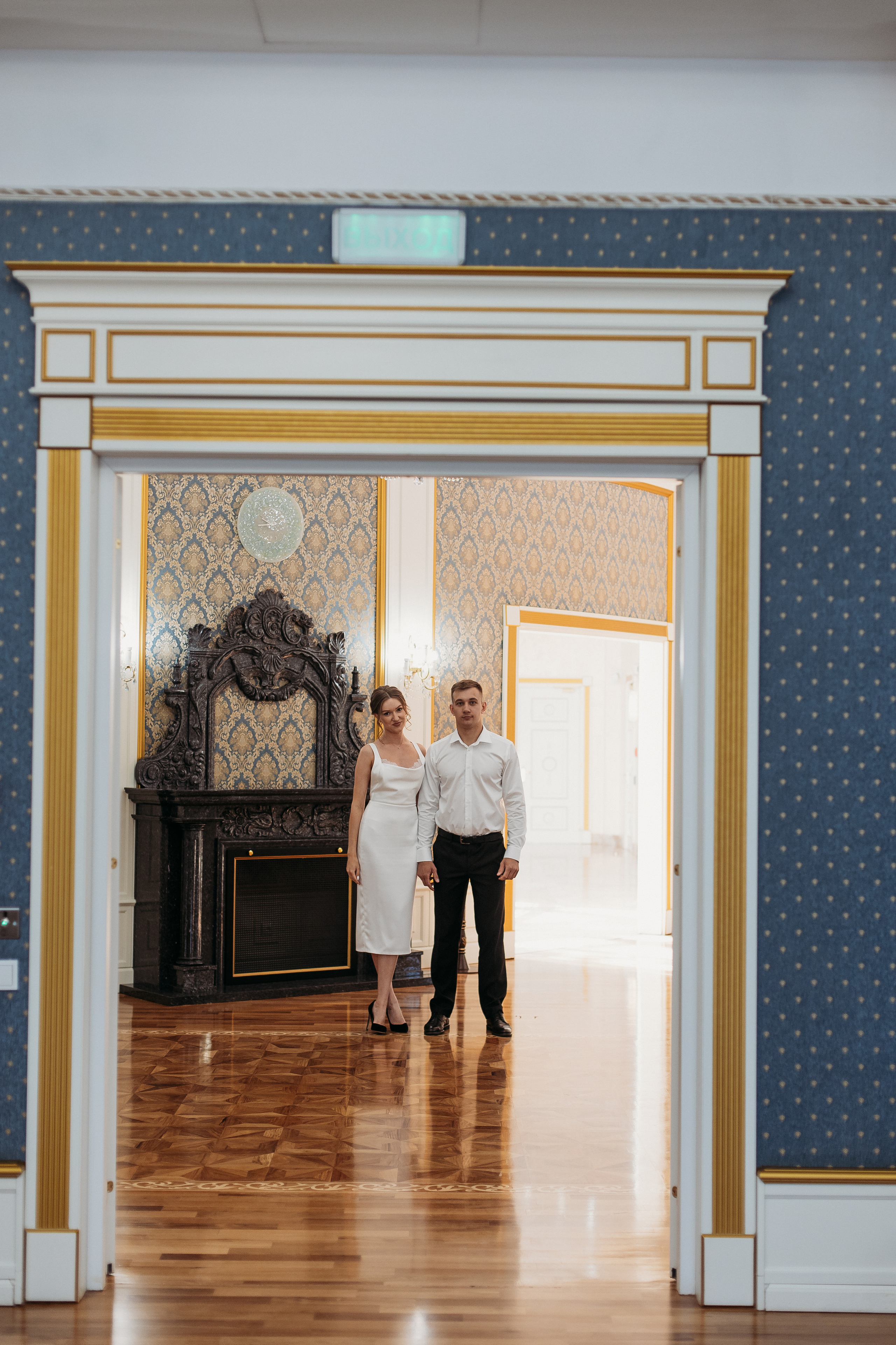 ЗАГС Малыгина. Семейный фотограф Тюмень, фотограф на роды Салмина Мария