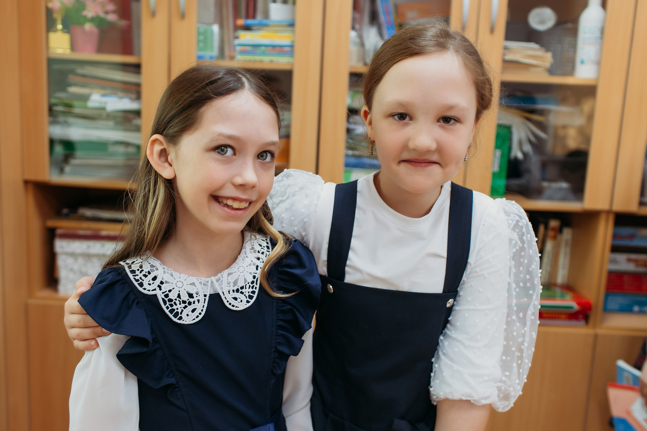 Школа 2 класс. Семейный фотограф Тюмень, фотограф на роды Салмина Мария