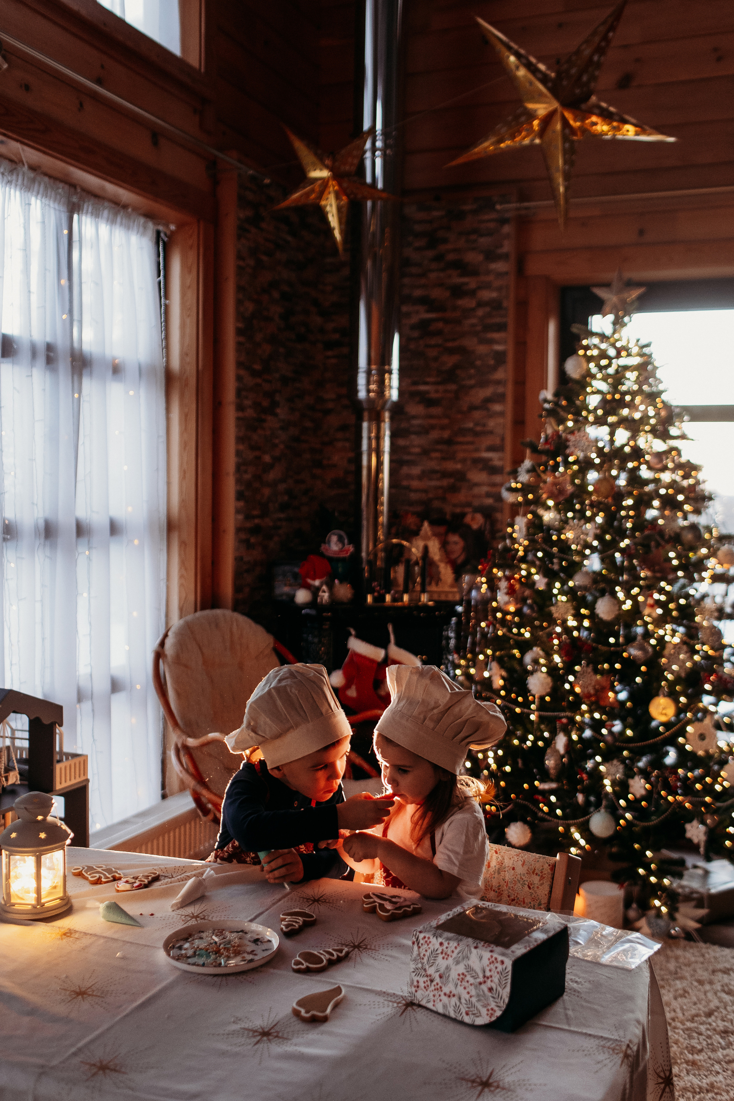 Тёплый новый год. Семейный фотограф Тюмень, фотограф на роды Салмина Мария