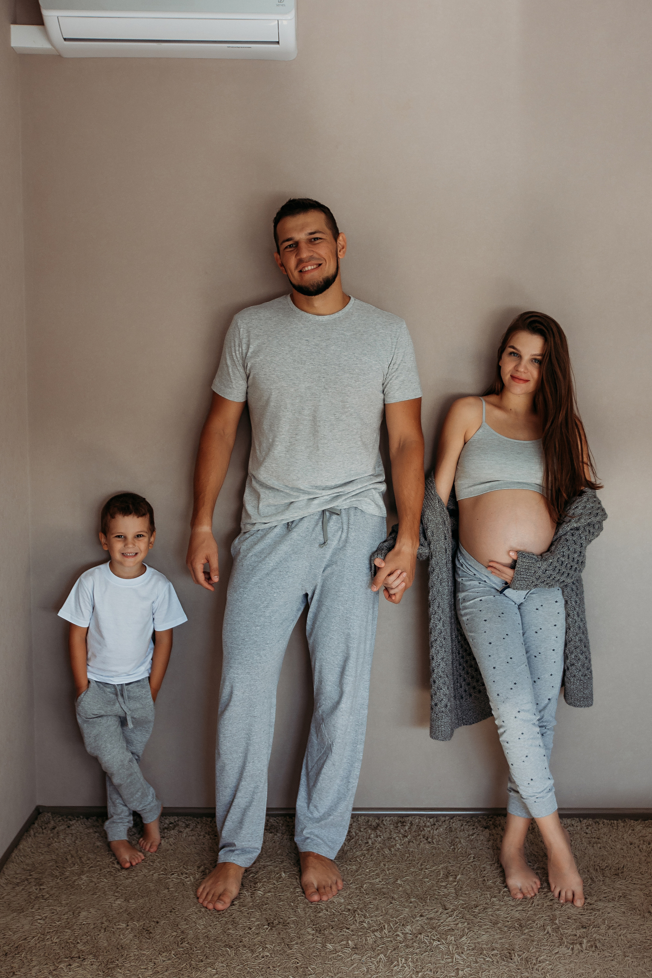 Беременность. Семейный фотограф Тюмень, фотограф на роды Салмина Мария