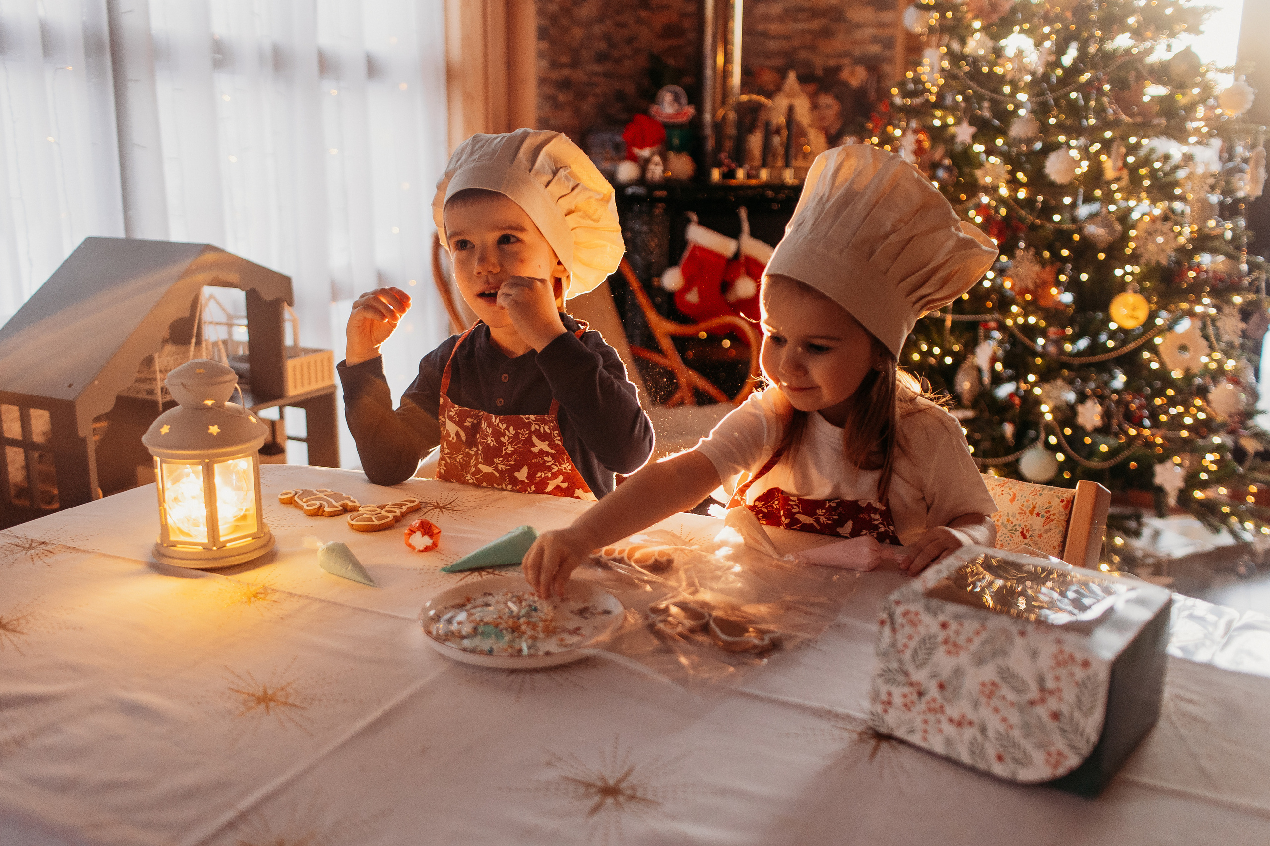Тёплый новый год. Семейный фотограф Тюмень, фотограф на роды Салмина Мария