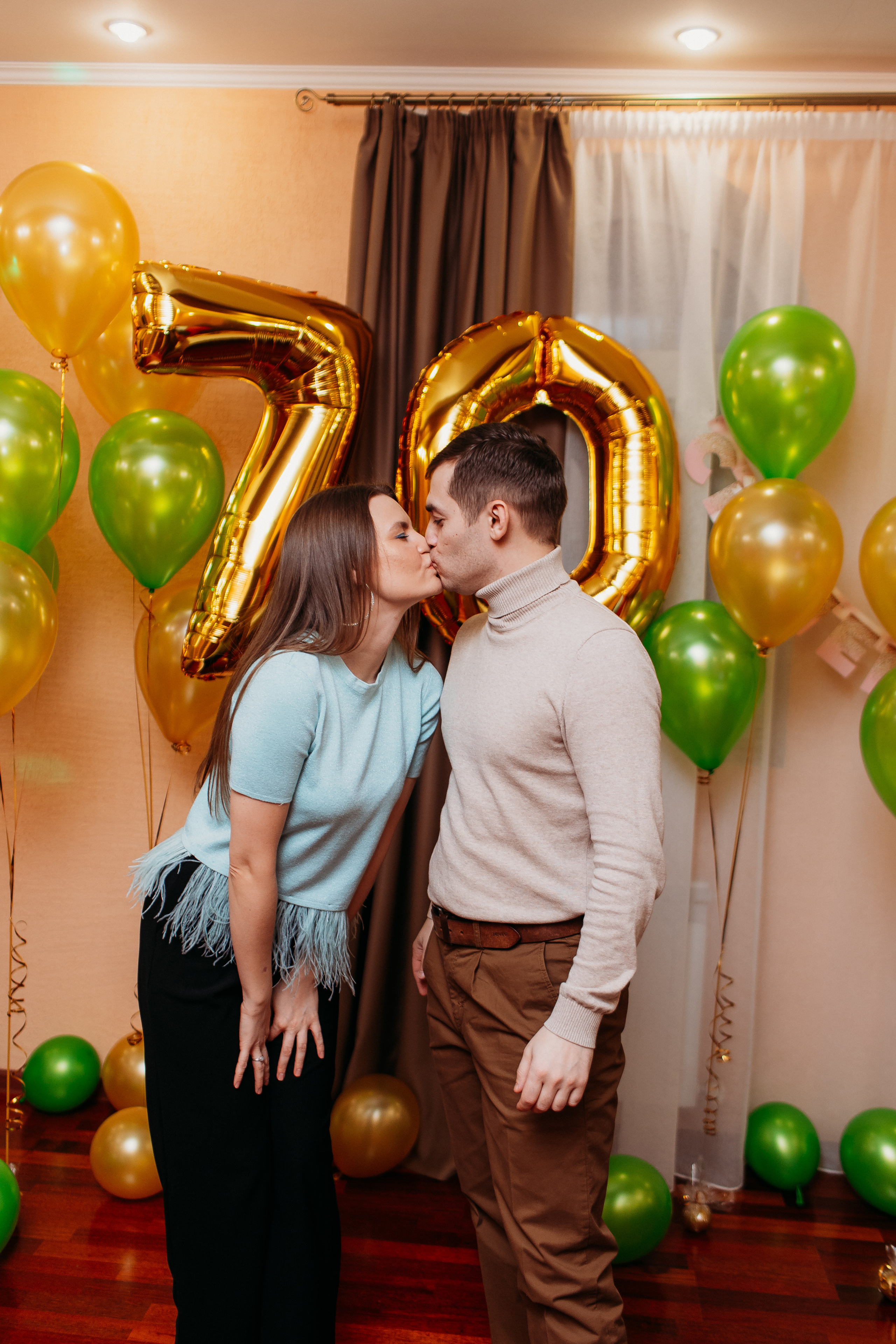 Банкет. Семейный фотограф Тюмень, фотограф на роды Салмина Мария