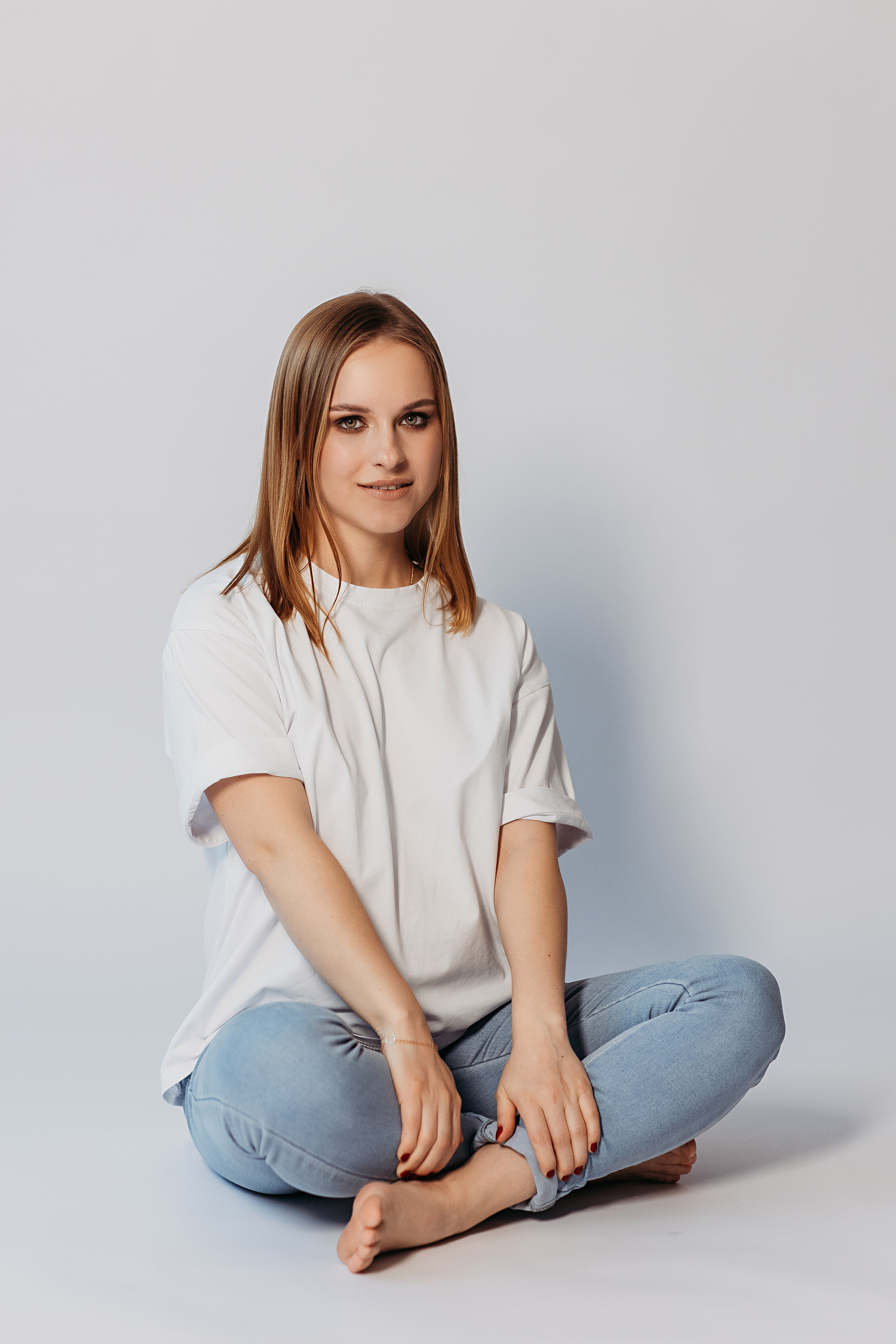 На фотофонах. Семейный фотограф Тюмень, фотограф на роды Салмина Мария