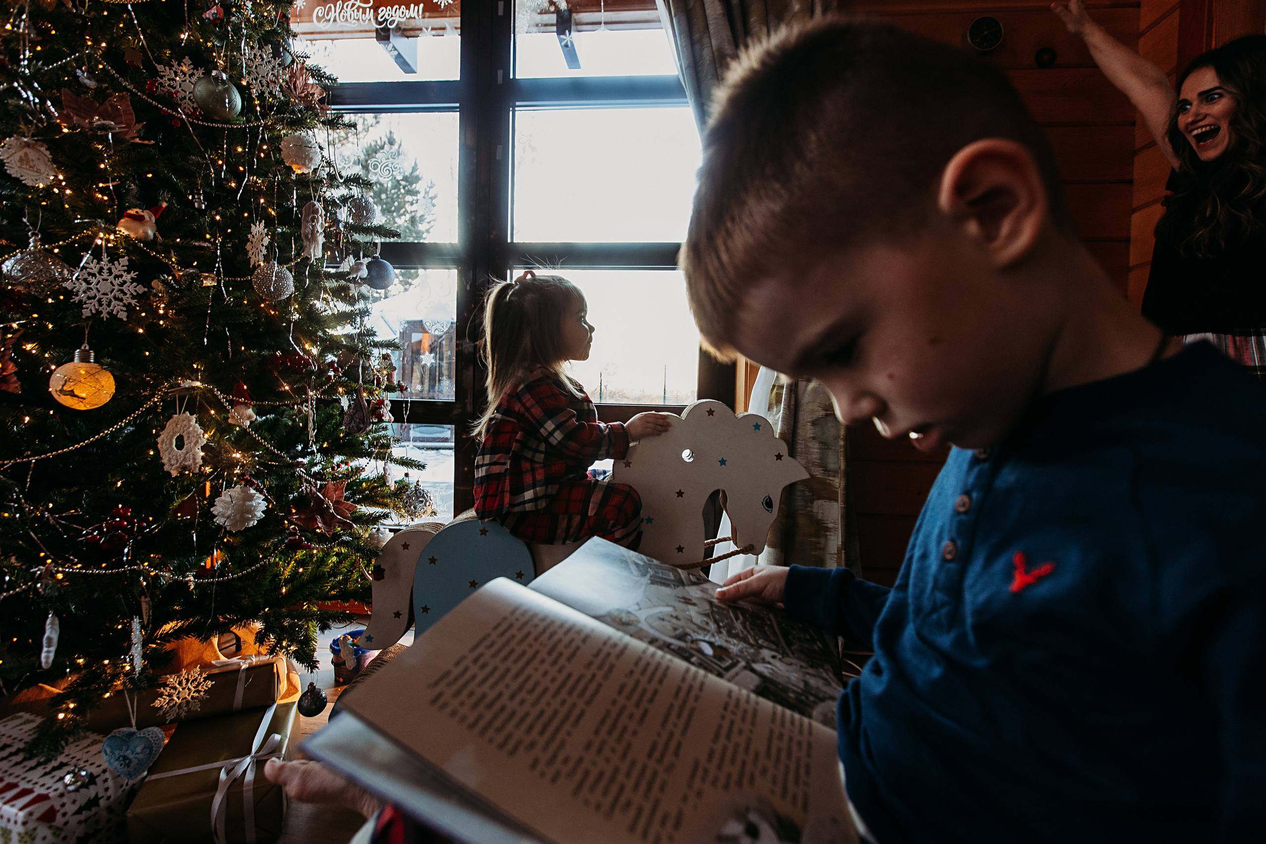 Тёплый новый год. Семейный фотограф Тюмень, фотограф на роды Салмина Мария