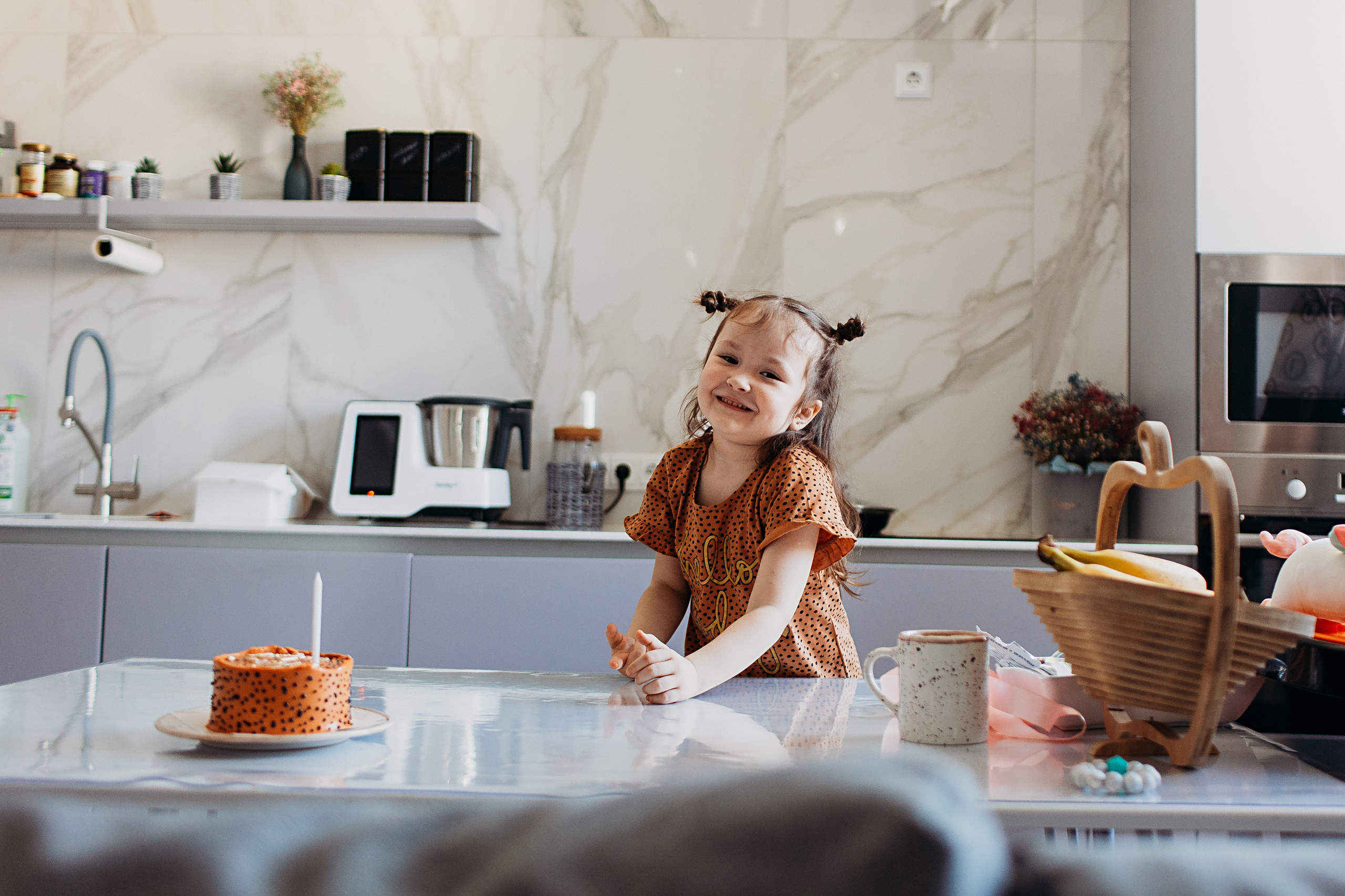 1 годик. Семейный фотограф Тюмень, фотограф на роды Салмина Мария