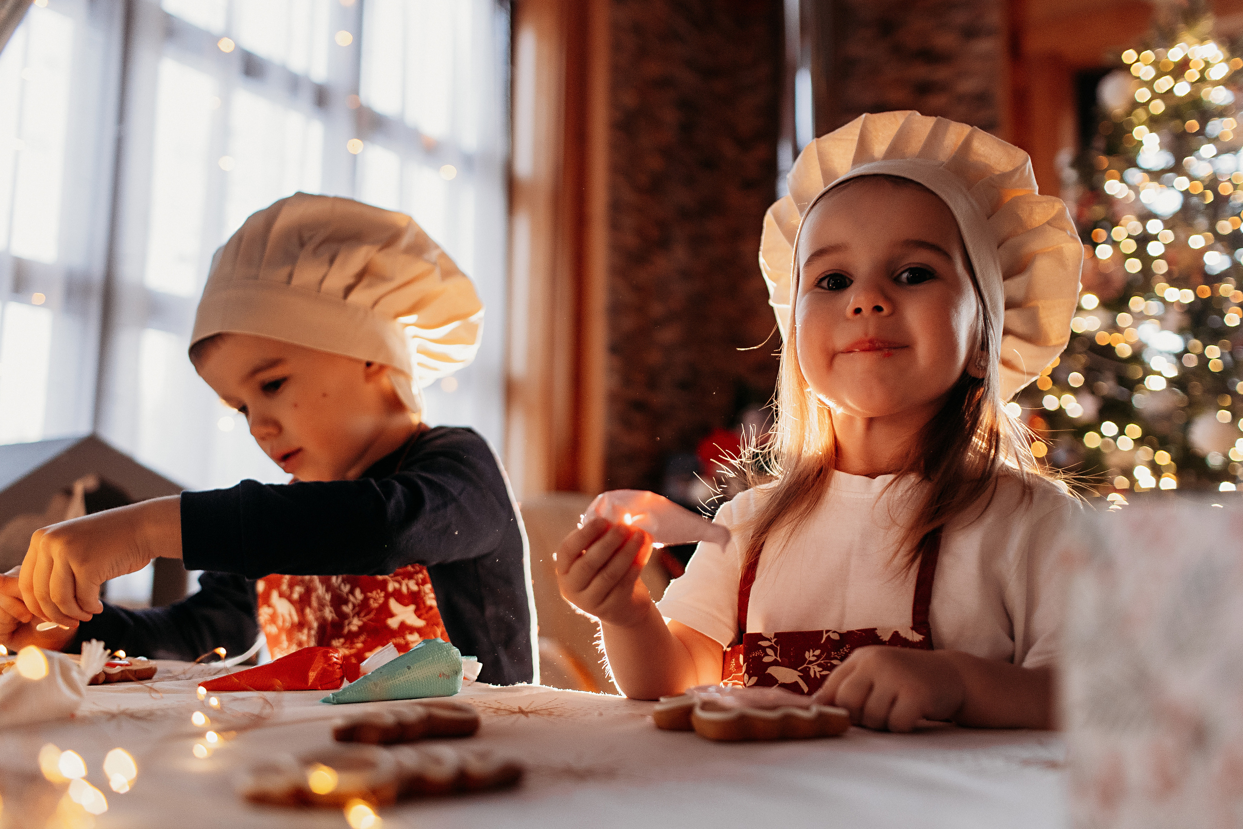 Тёплый новый год. Семейный фотограф Тюмень, фотограф на роды Салмина Мария