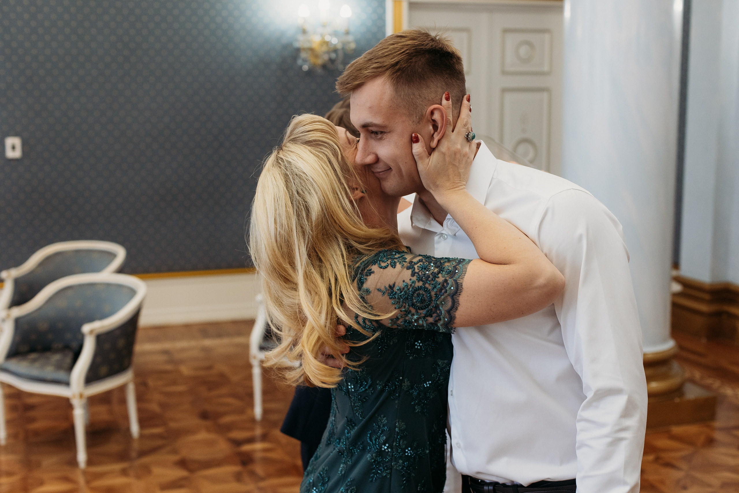 ЗАГС Малыгина. Семейный фотограф Тюмень, фотограф на роды Салмина Мария