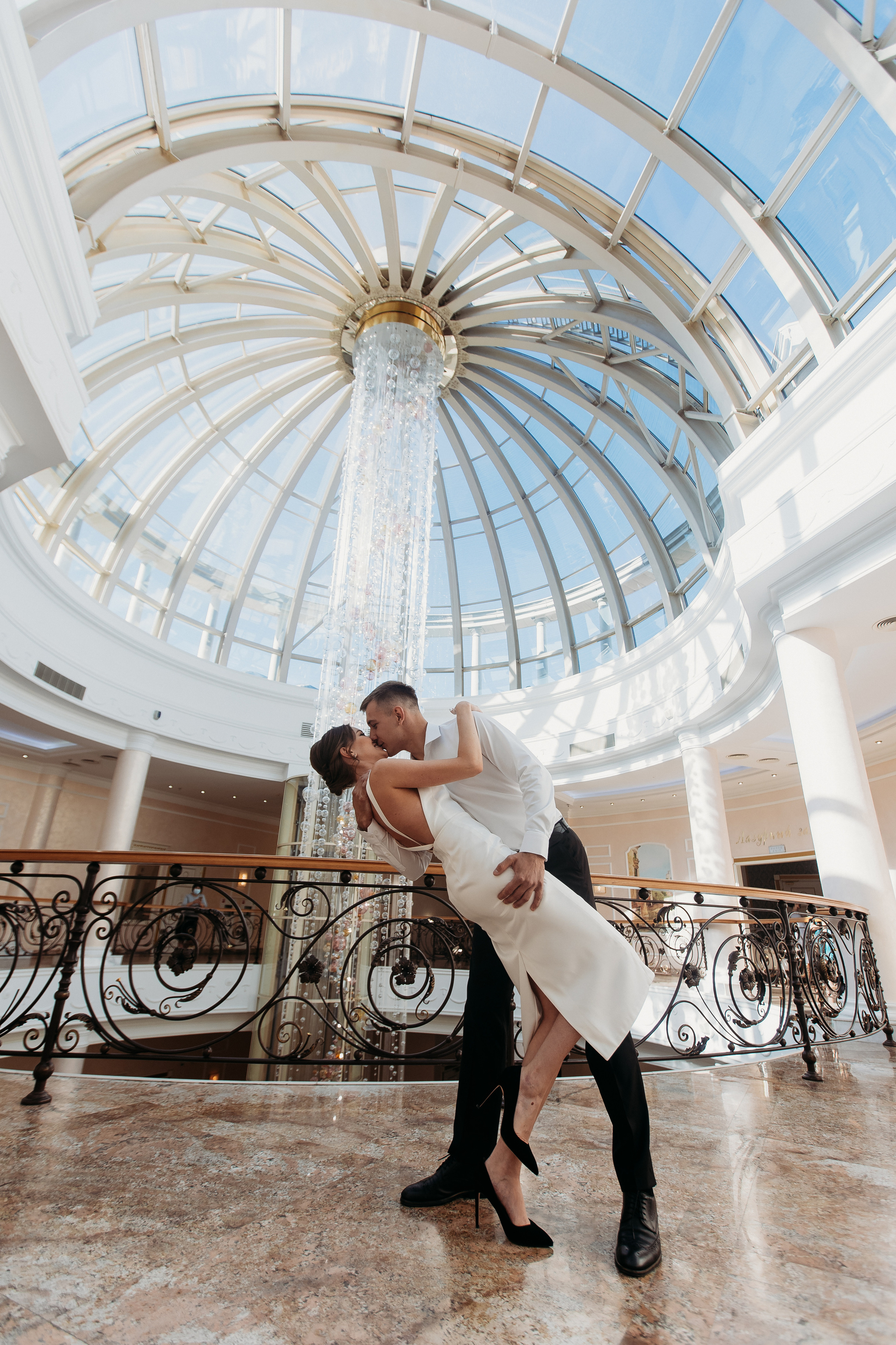 ЗАГС Малыгина. Семейный фотограф Тюмень, фотограф на роды Салмина Мария