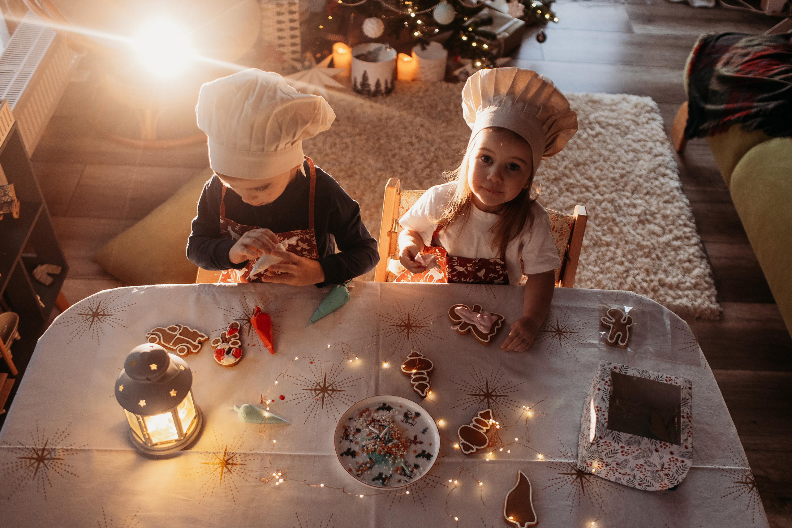 Тёплый новый год. Семейный фотограф Тюмень, фотограф на роды Салмина Мария