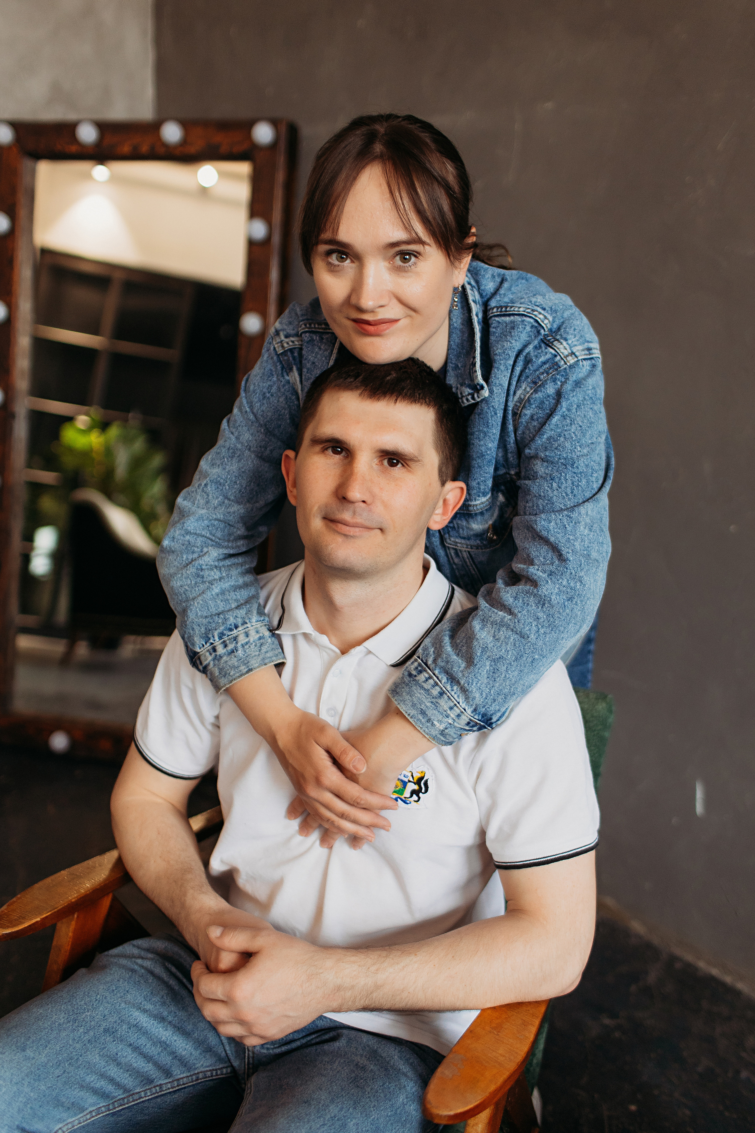 Лофт пространство Наше место. Семейный фотограф Тюмень, фотограф на роды Салмина Мария