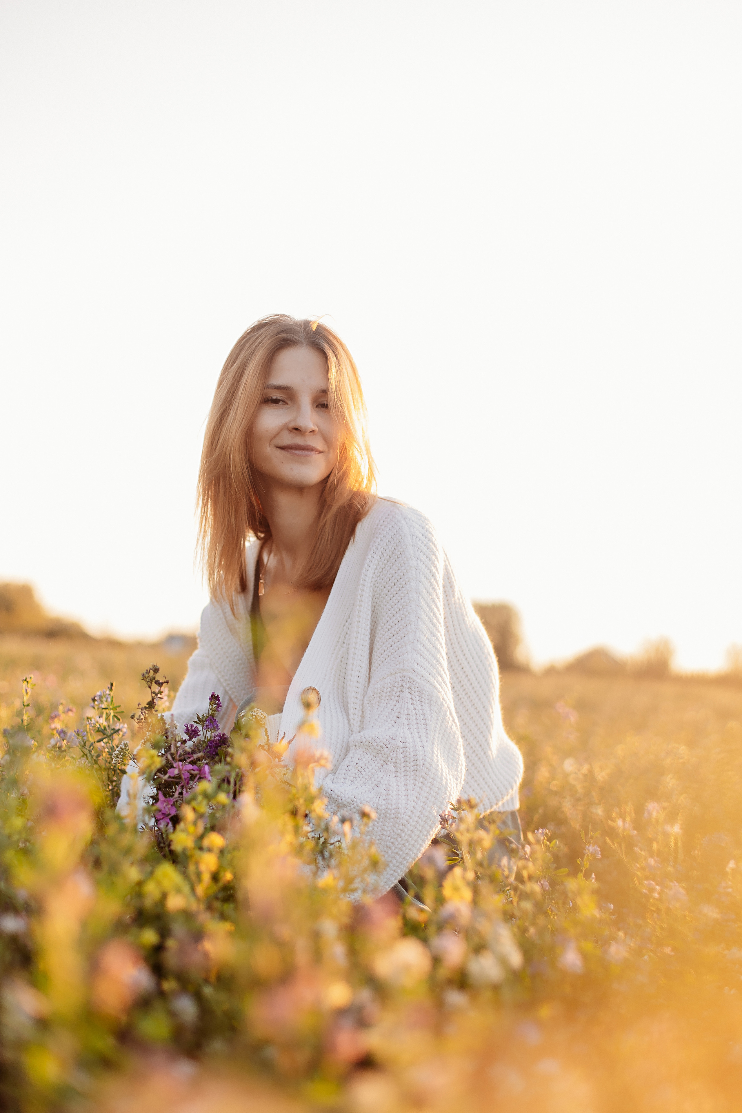Поле. Семейный фотограф Тюмень, фотограф на роды Салмина Мария