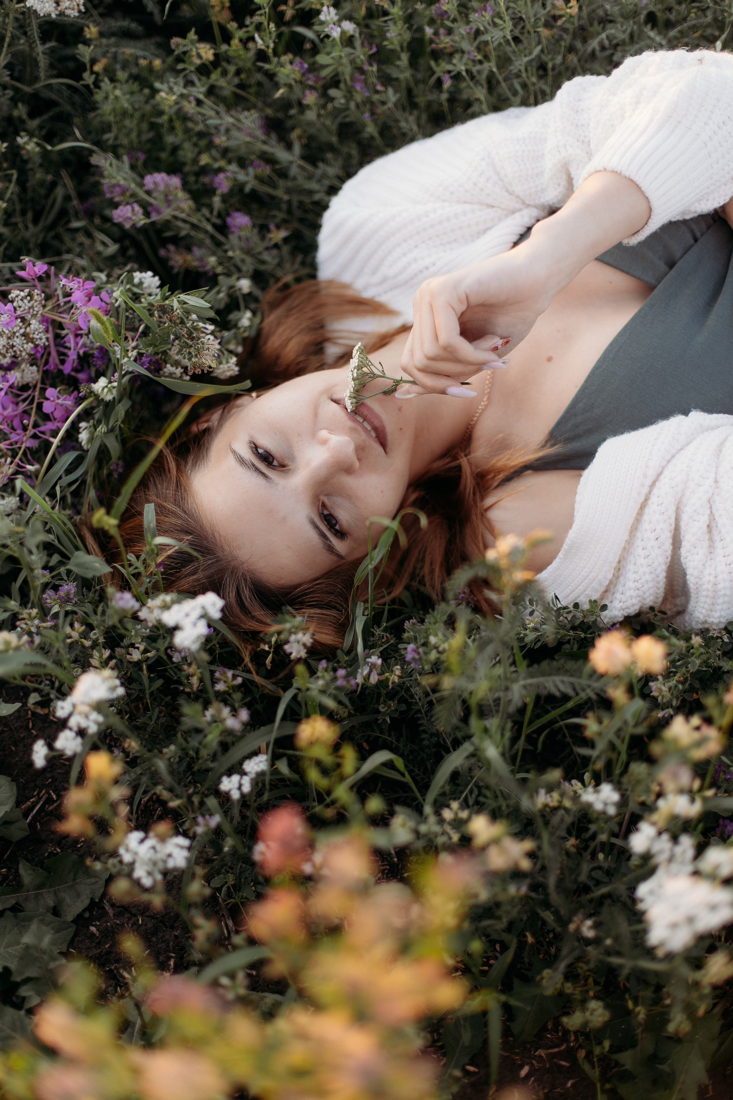 Поле. Семейный фотограф Тюмень, фотограф на роды Салмина Мария