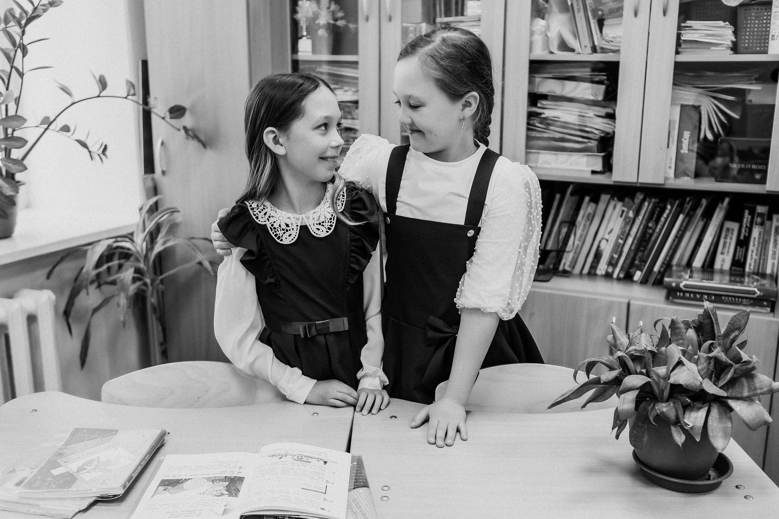 Школа 2 класс. Семейный фотограф Тюмень, фотограф на роды Салмина Мария