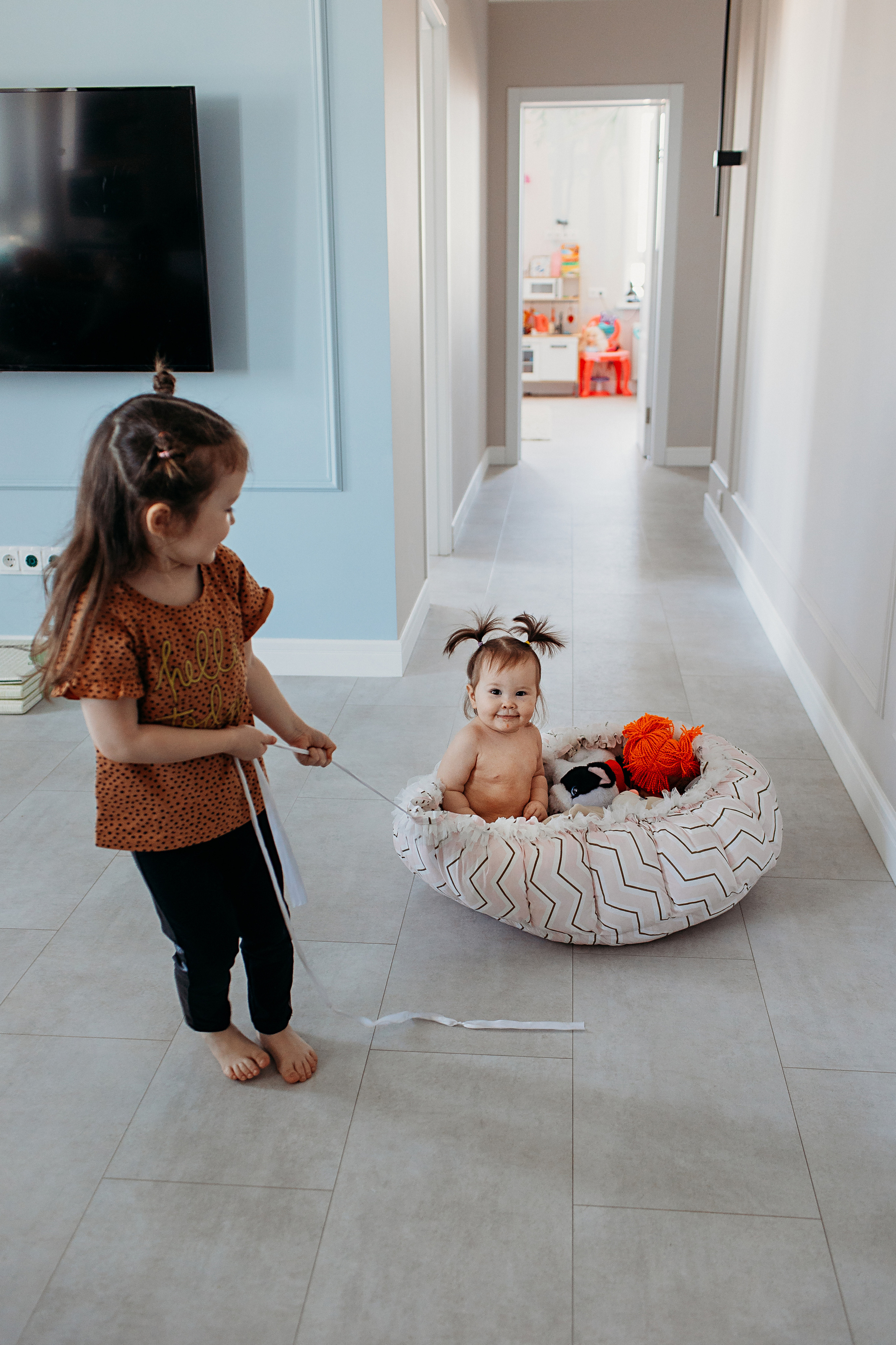 1 годик. Семейный фотограф Тюмень, фотограф на роды Салмина Мария