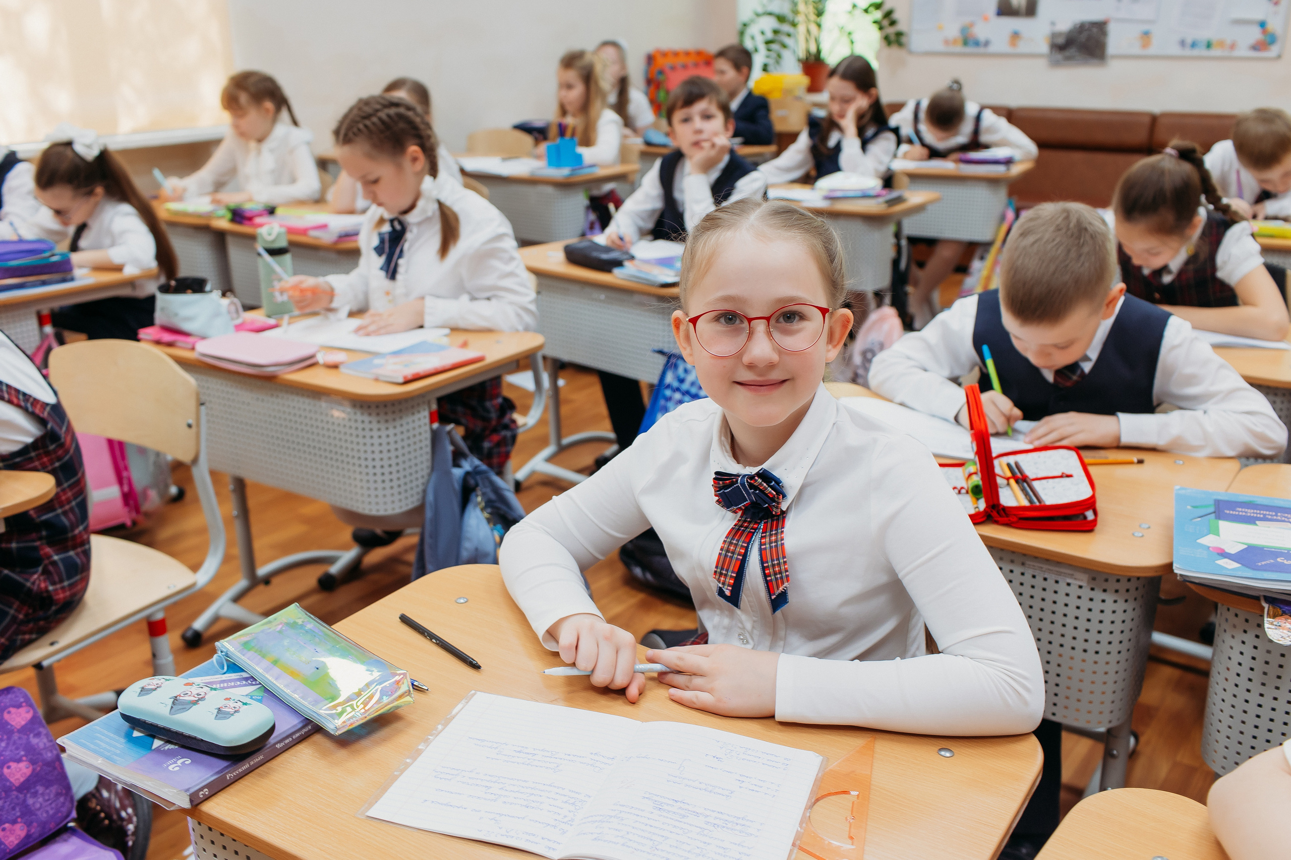 Школа 2 класс. Семейный фотограф Тюмень, фотограф на роды Салмина Мария