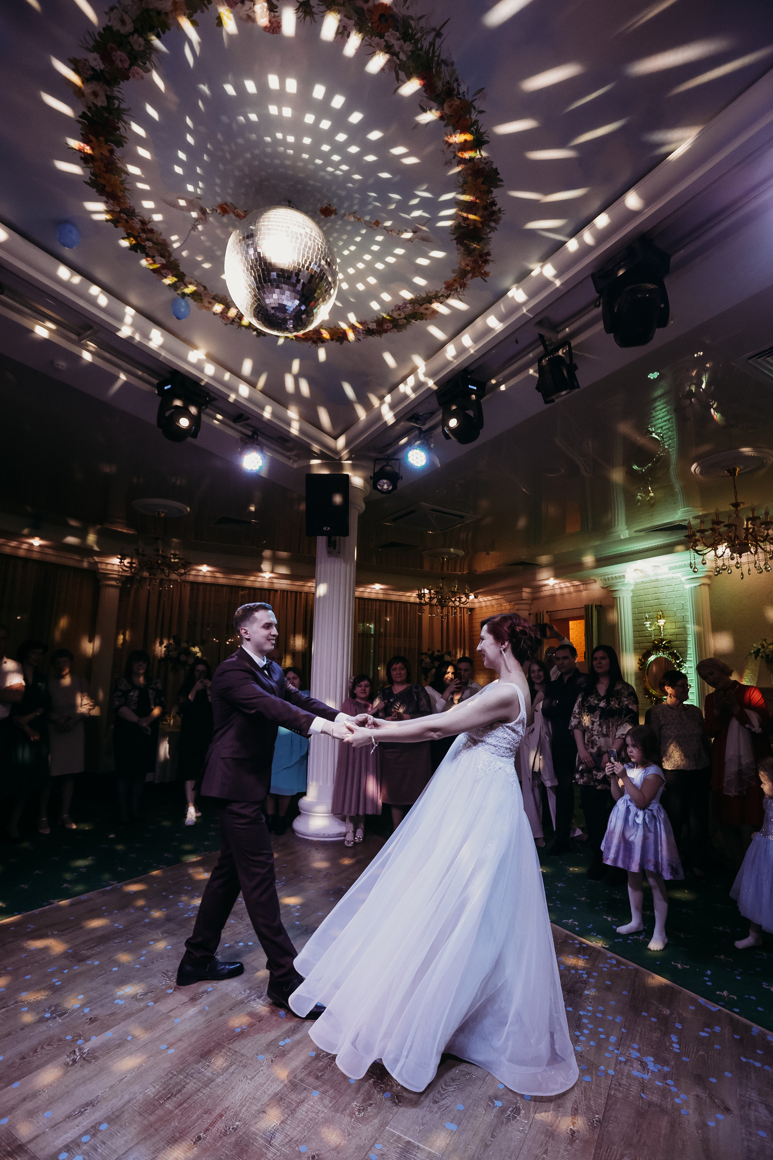 Банкет. Семейный фотограф Тюмень, фотограф на роды Салмина Мария