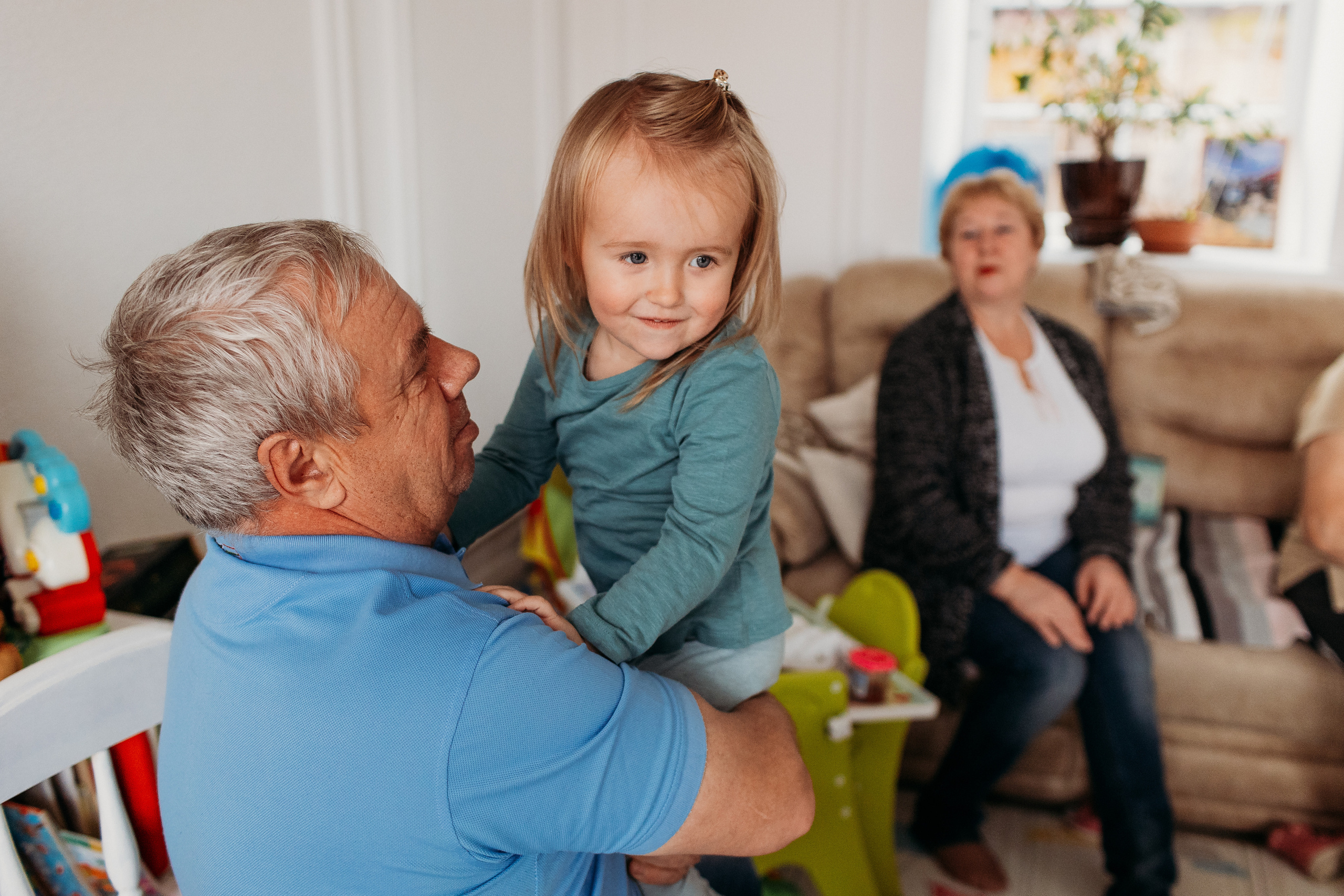 Большая семья. Семейный фотограф Тюмень, фотограф на роды Салмина Мария
