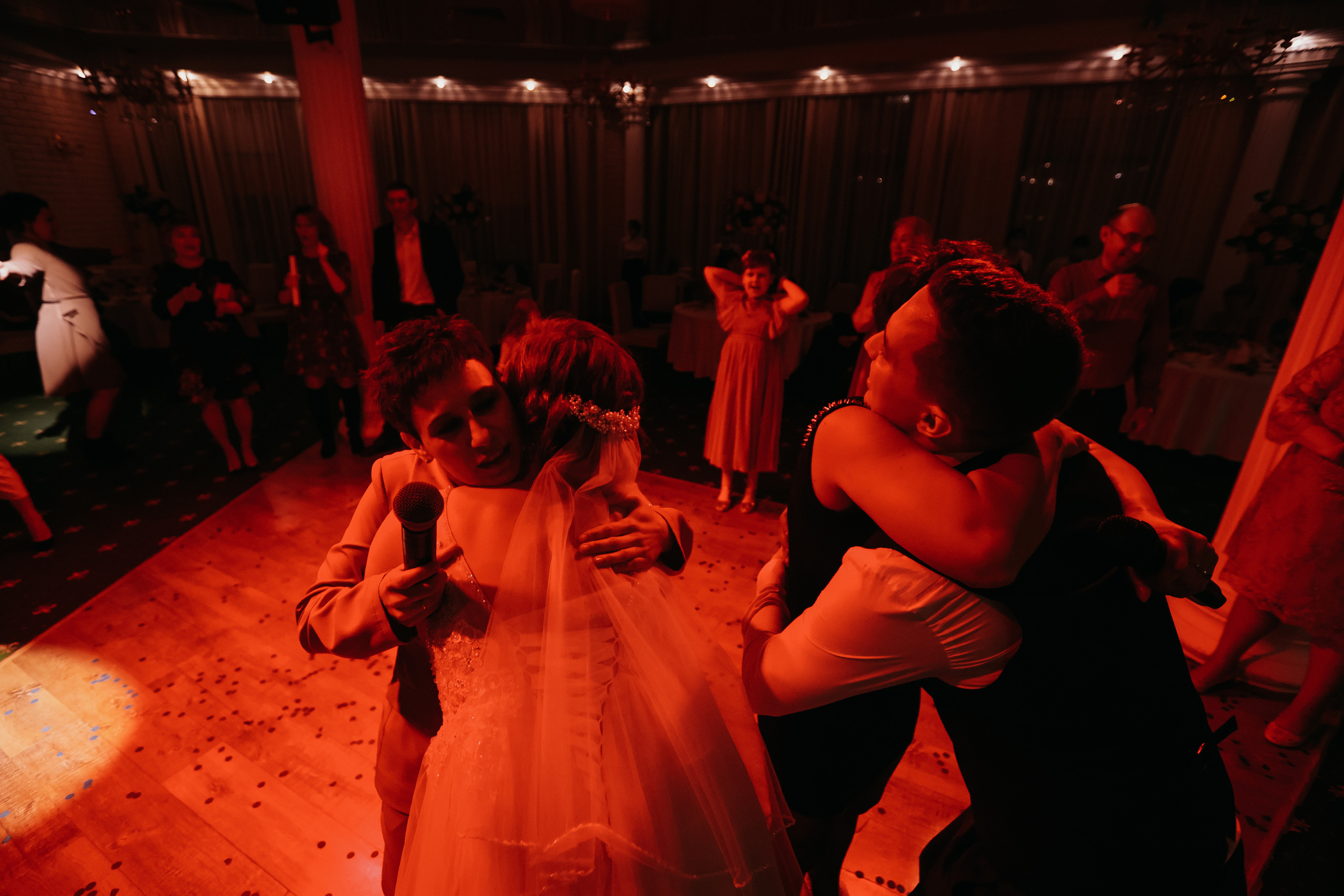 Банкет. Семейный фотограф Тюмень, фотограф на роды Салмина Мария