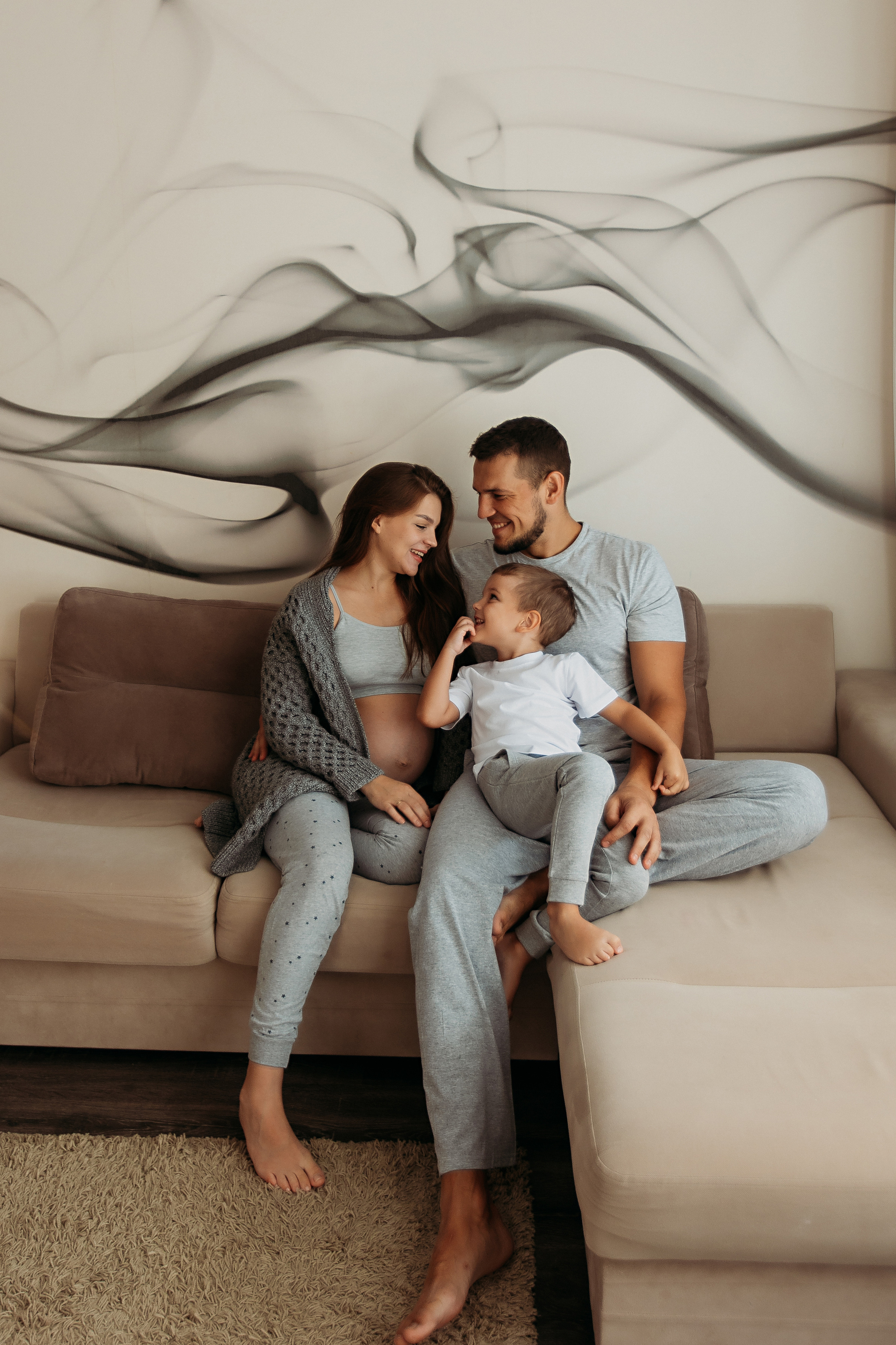 Беременность. Семейный фотограф Тюмень, фотограф на роды Салмина Мария