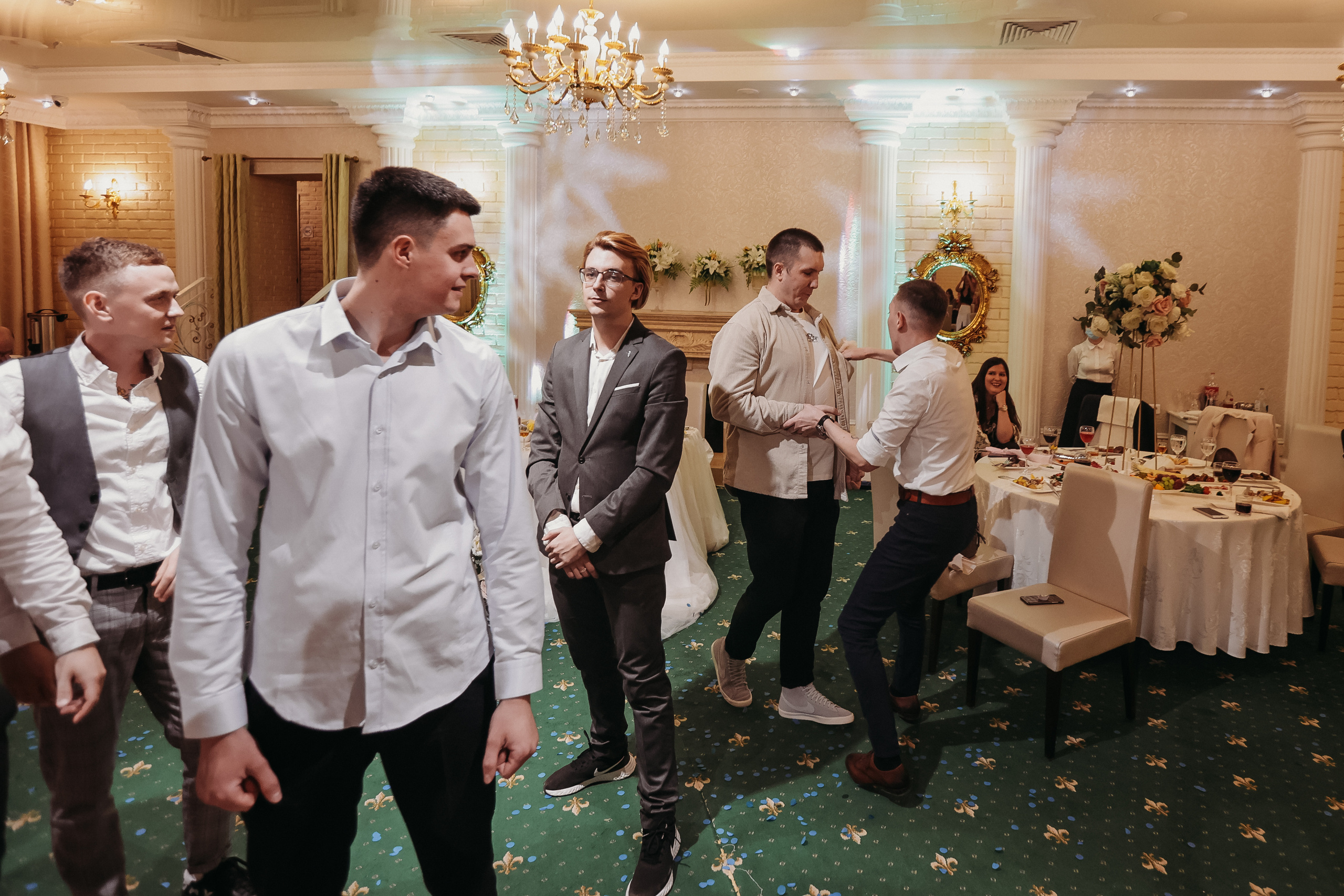 Банкет. Семейный фотограф Тюмень, фотограф на роды Салмина Мария