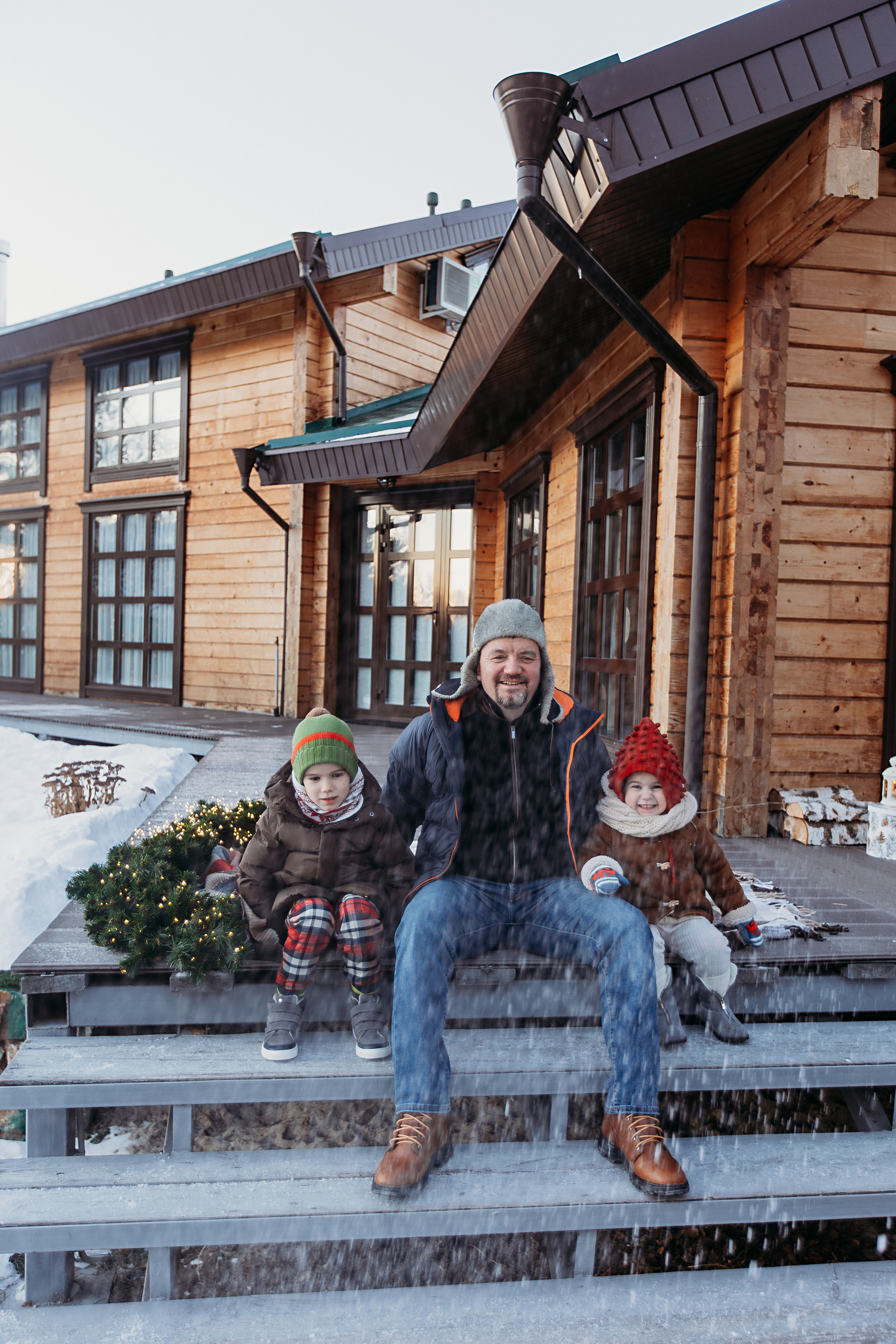 Тёплый новый год. Семейный фотограф Тюмень, фотограф на роды Салмина Мария