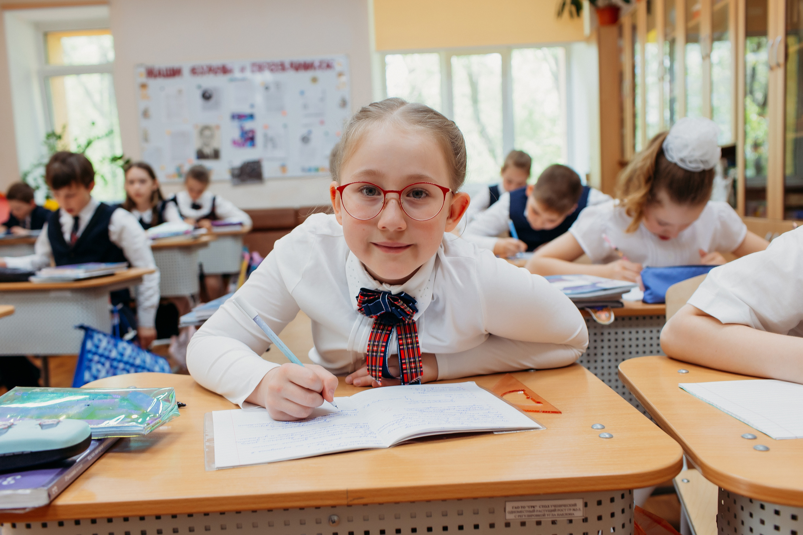 Школа 2 класс. Семейный фотограф Тюмень, фотограф на роды Салмина Мария