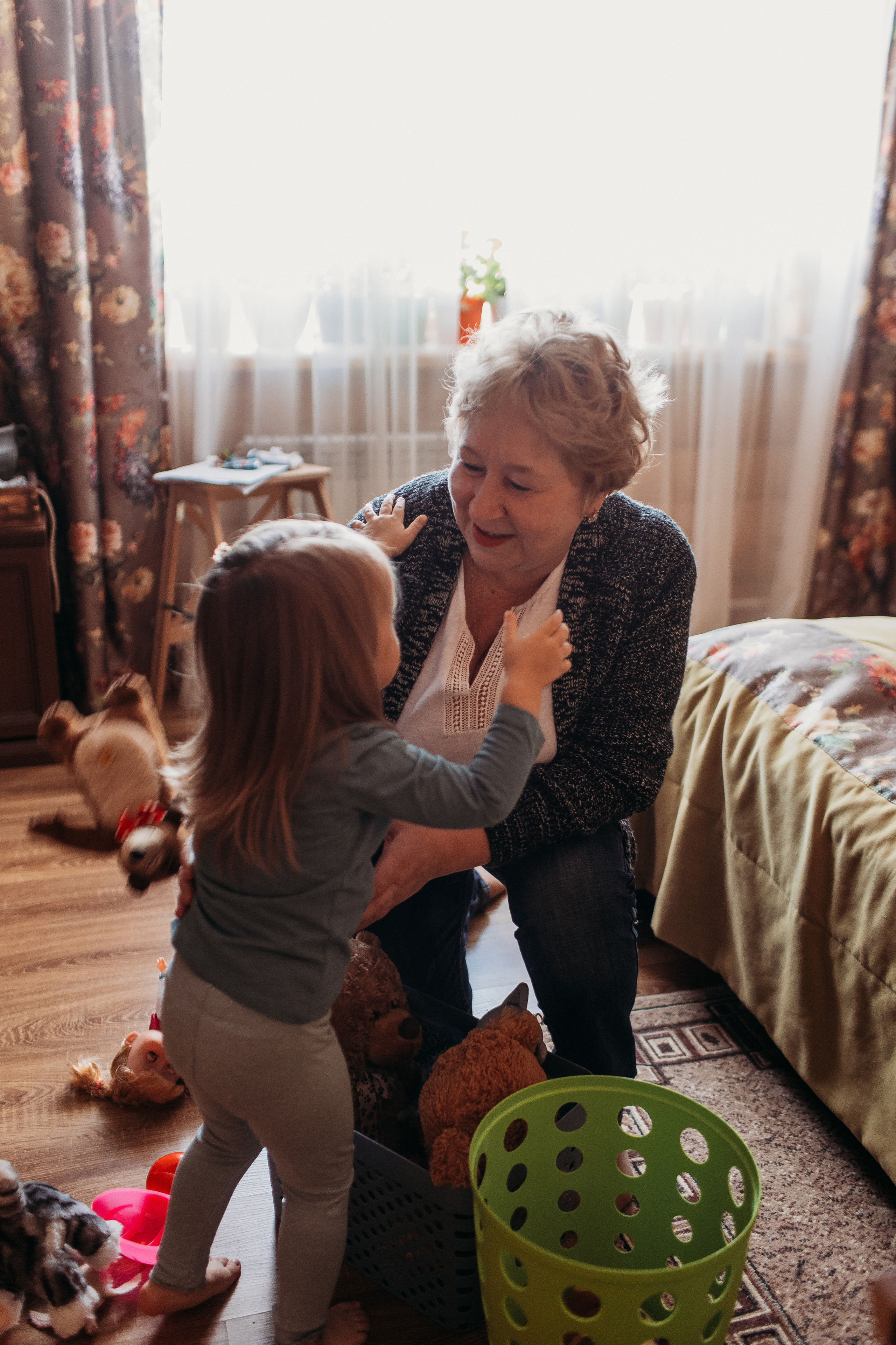 Большая семья. Семейный фотограф Тюмень, фотограф на роды Салмина Мария