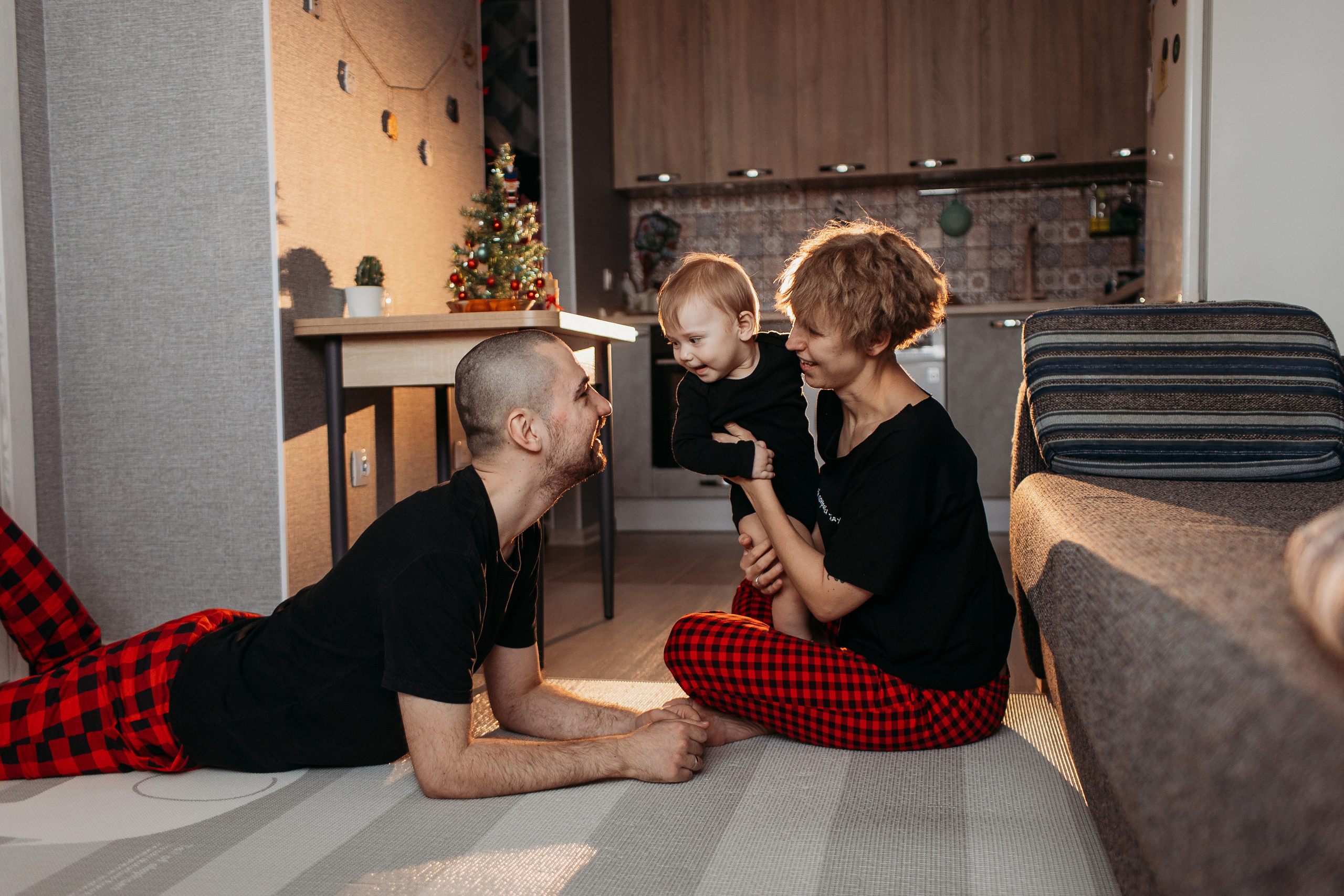 Новый год. Семейный фотограф Тюмень, фотограф на роды Салмина Мария