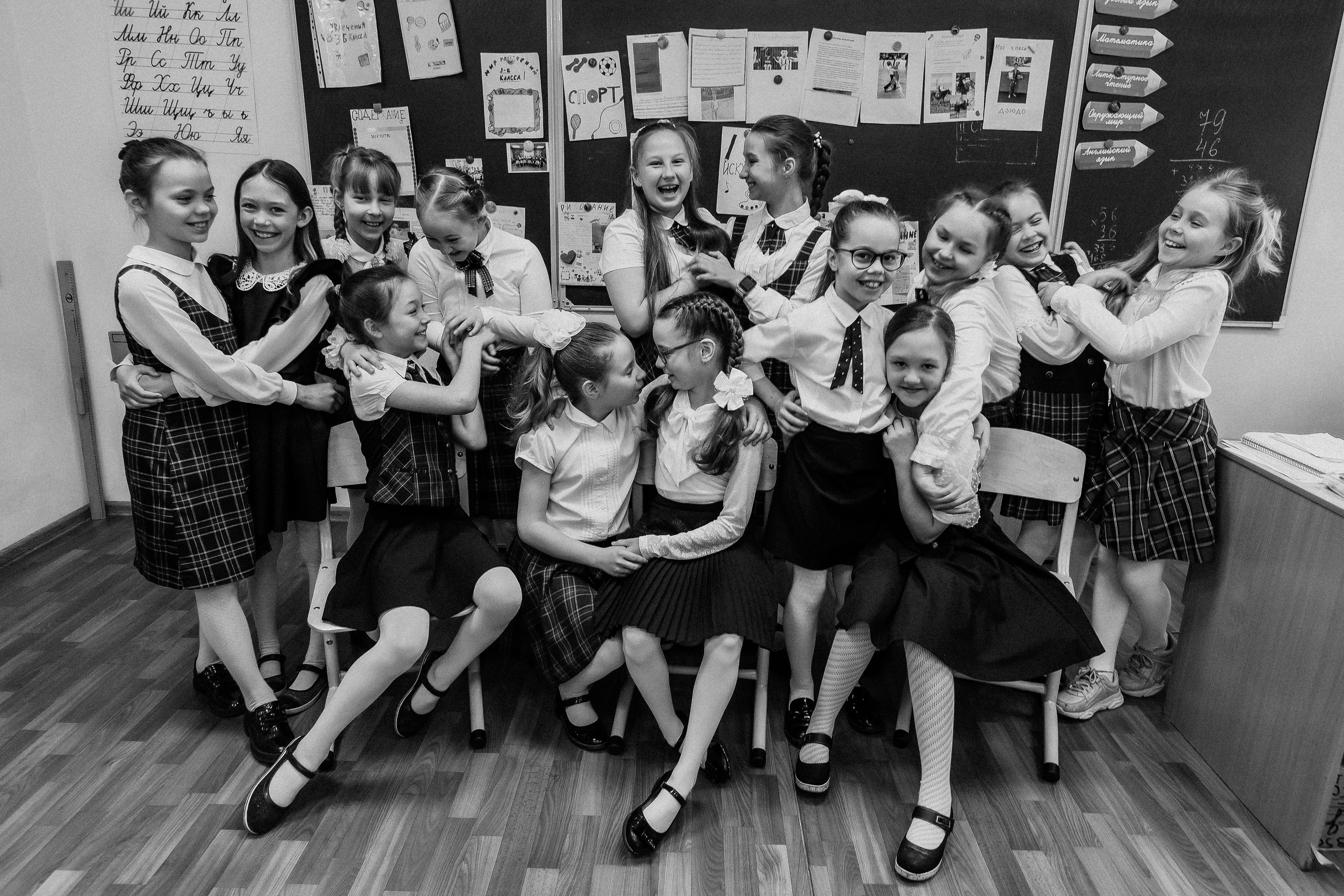 Школа 2 класс. Семейный фотограф Тюмень, фотограф на роды Салмина Мария