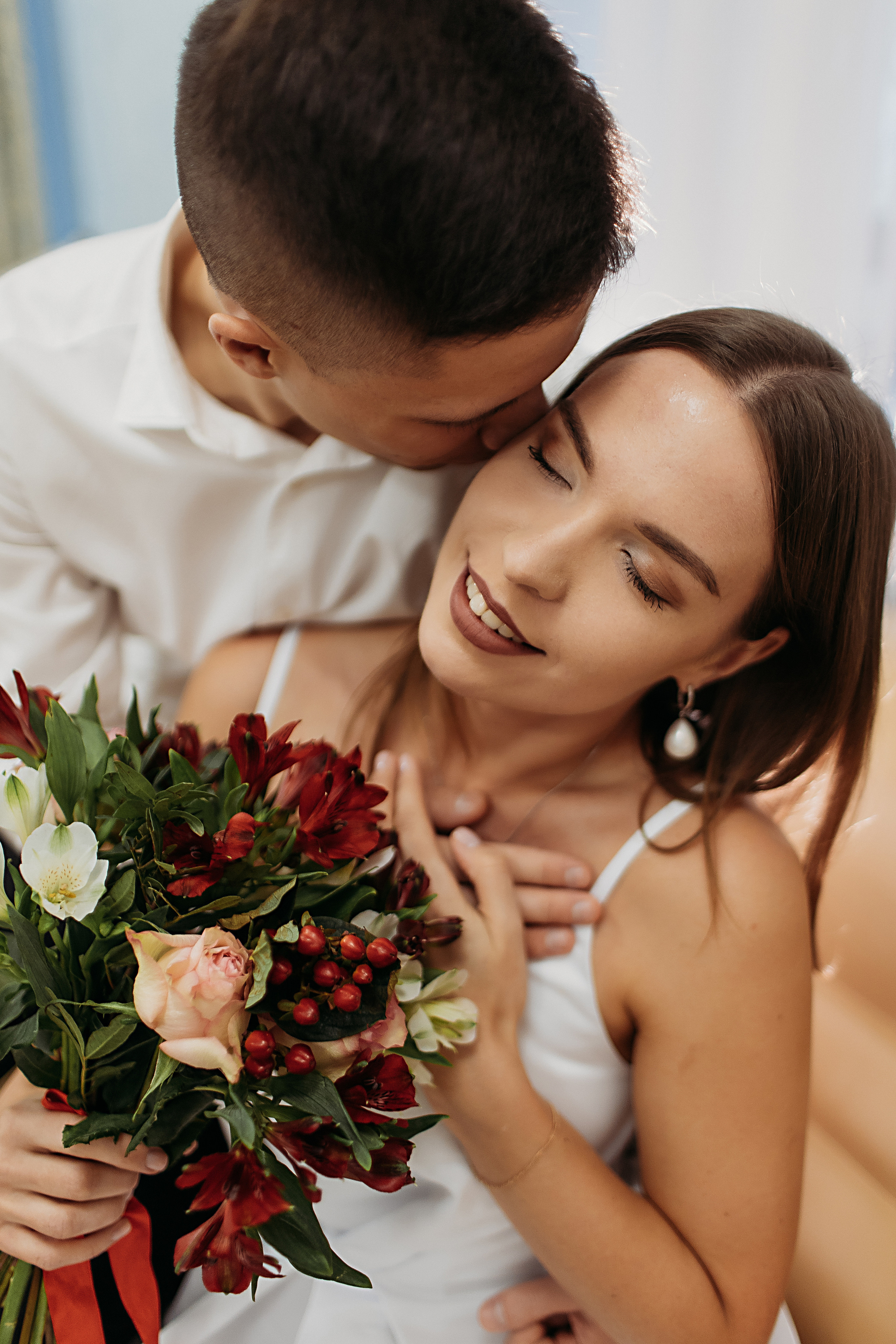 ЗАГС на Кирова. Семейный фотограф Тюмень, фотограф на роды Салмина Мария