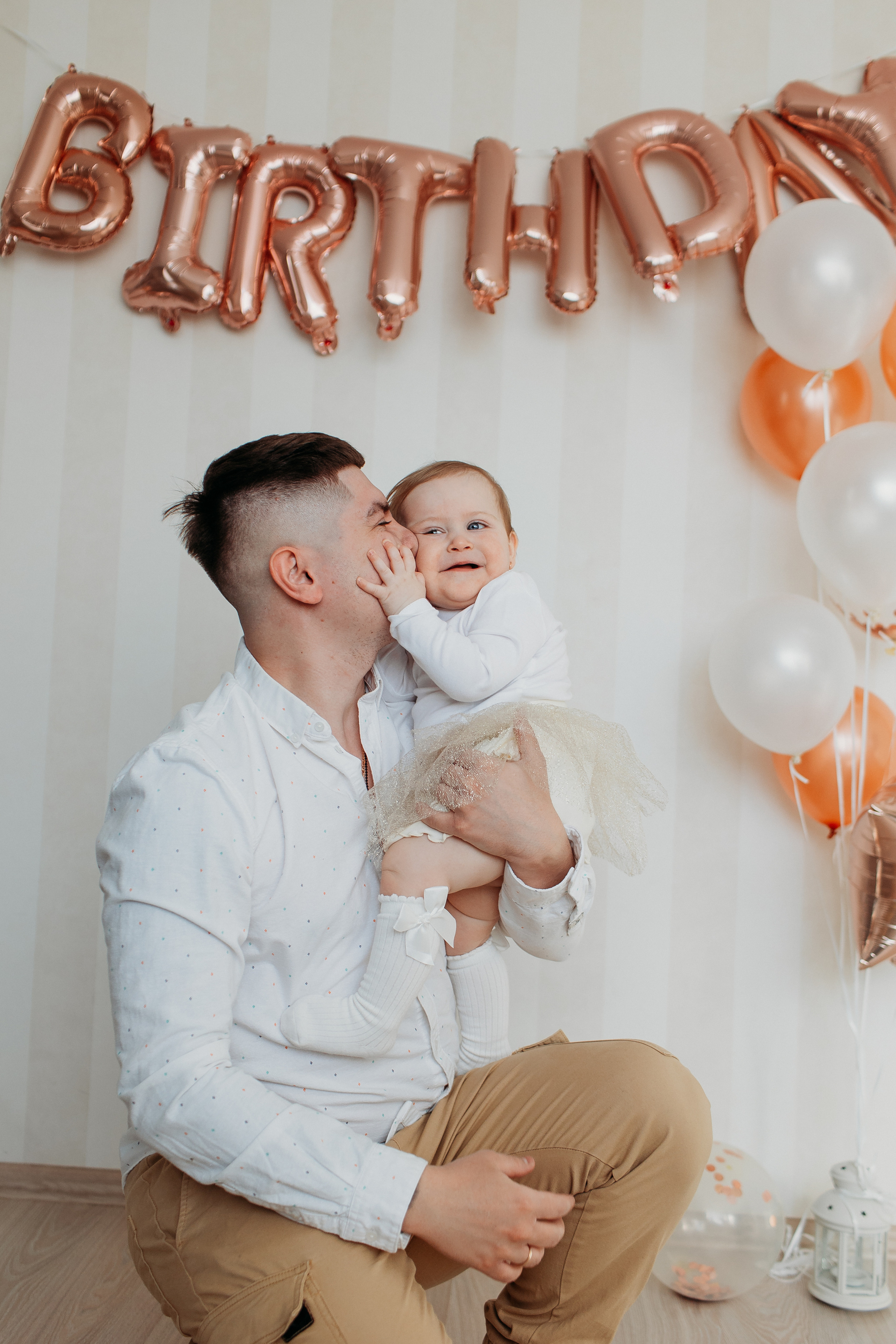 Годик. Семейный фотограф Тюмень, фотограф на роды Салмина Мария