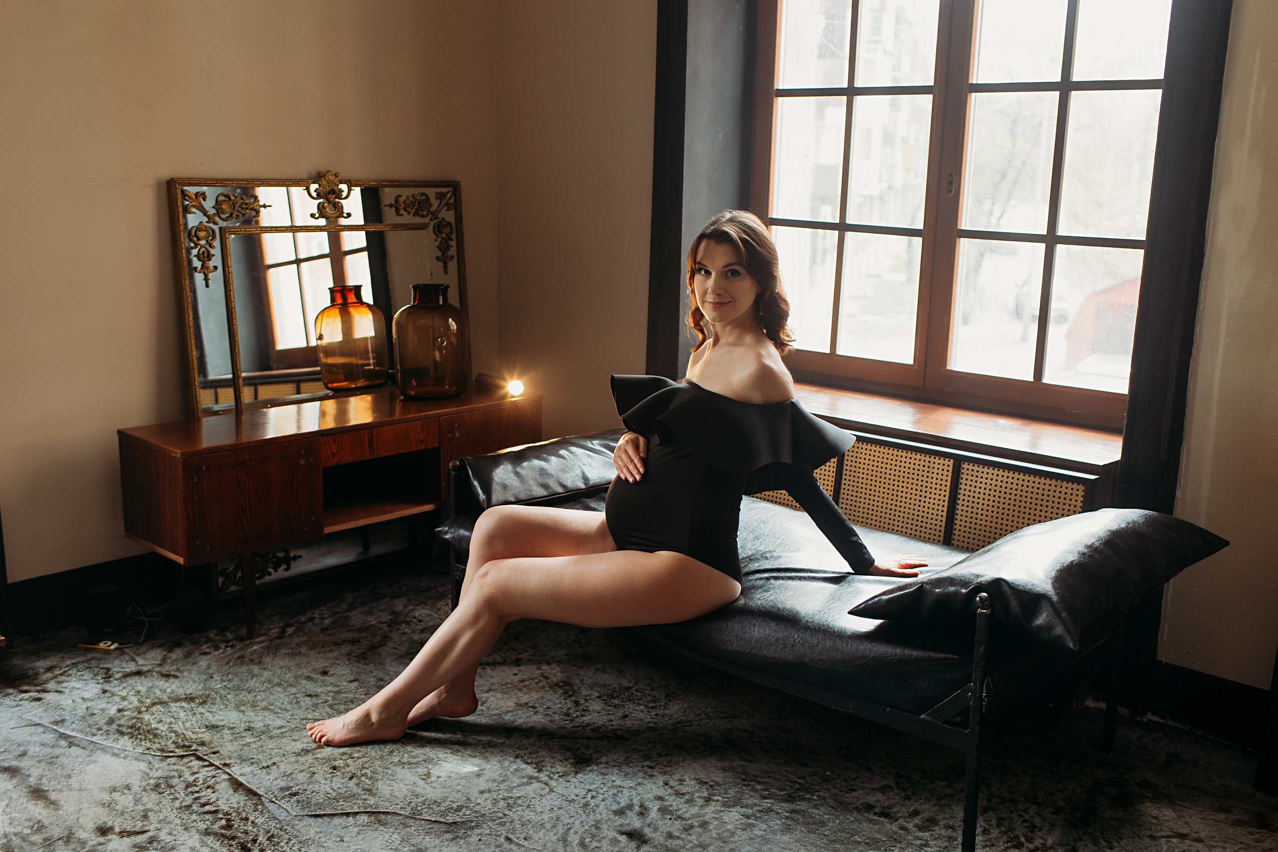 Фататум, малый зал. Семейный фотограф Тюмень, фотограф на роды Салмина Мария