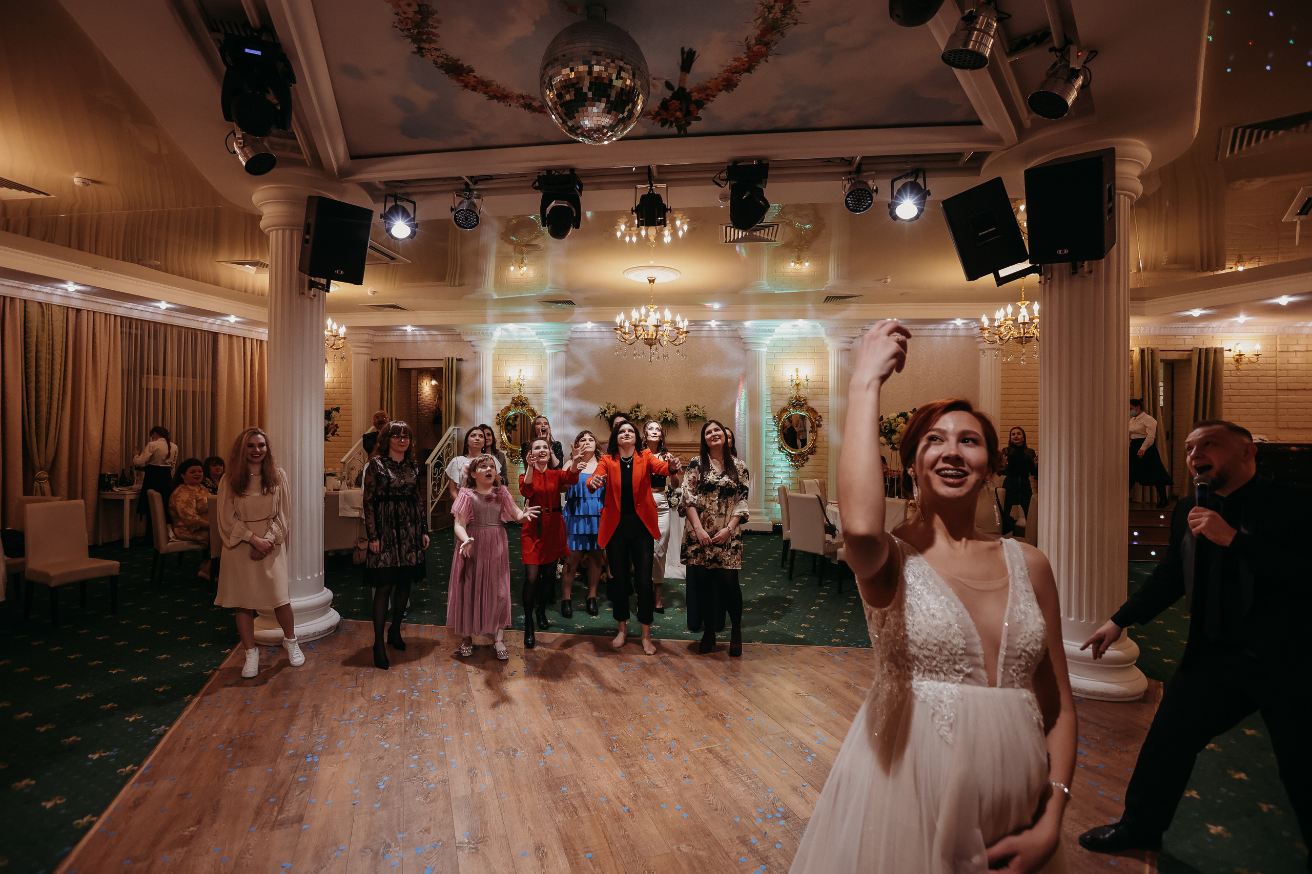 Банкет. Семейный фотограф Тюмень, фотограф на роды Салмина Мария