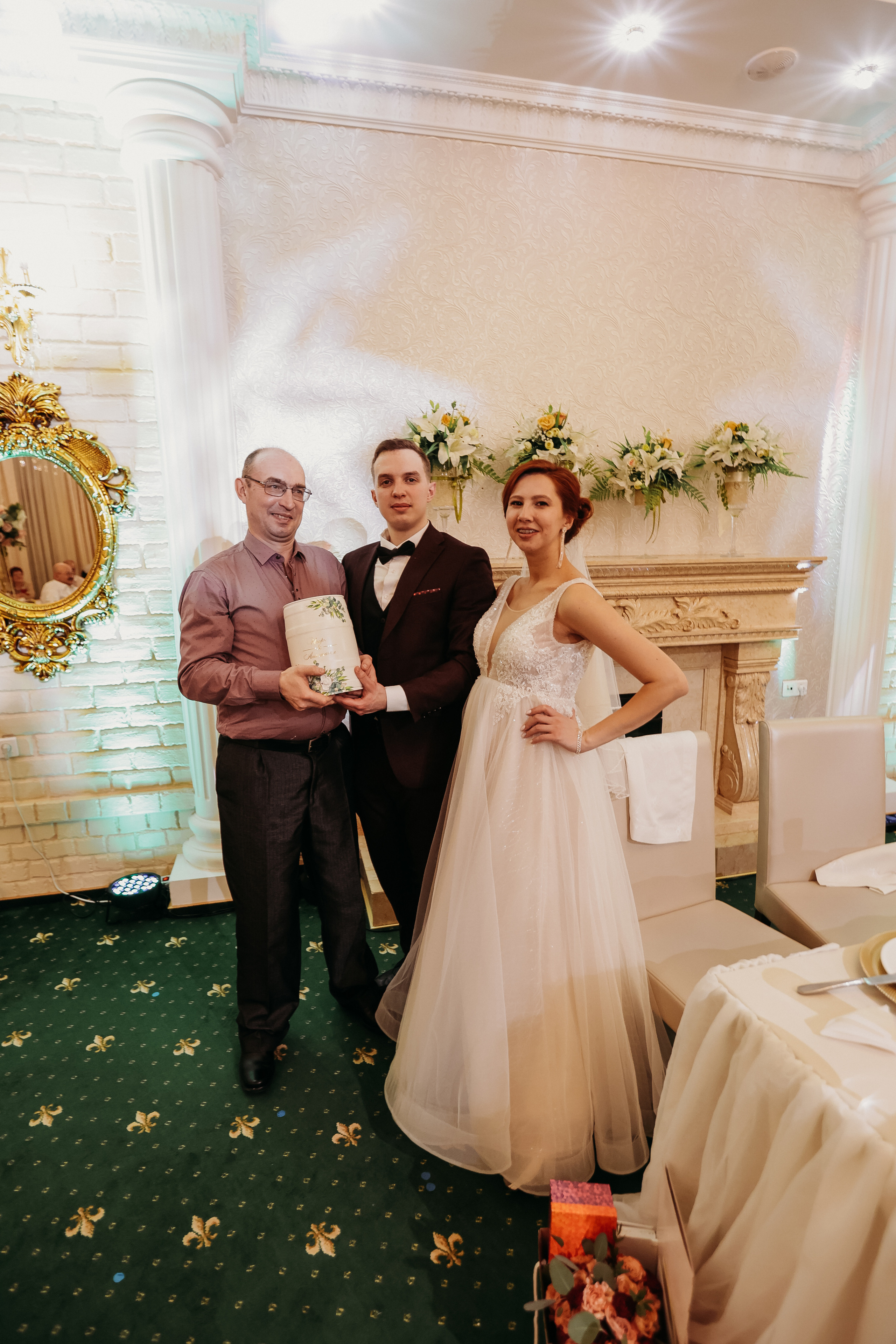 Банкет. Семейный фотограф Тюмень, фотограф на роды Салмина Мария