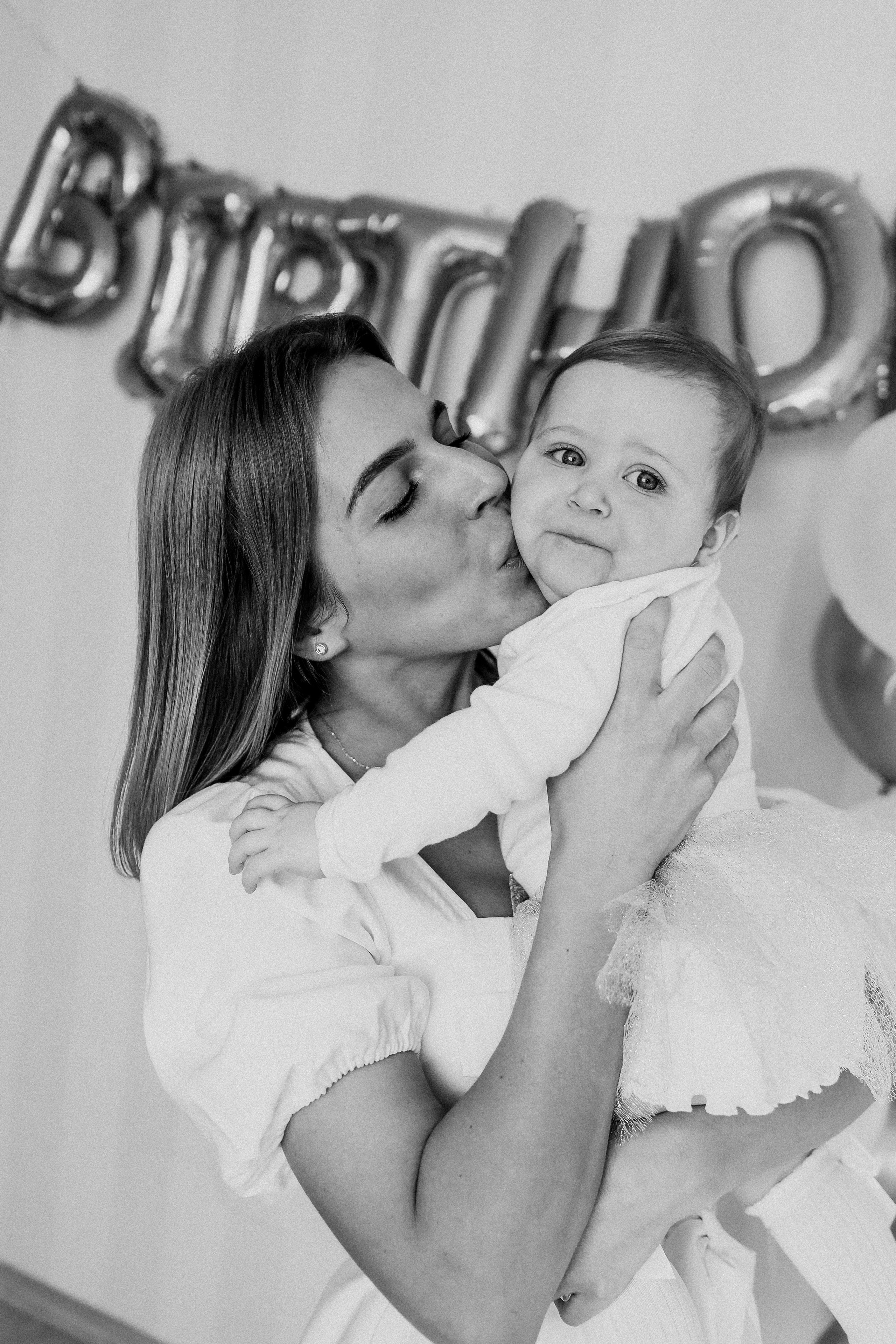 Годик. Семейный фотограф Тюмень, фотограф на роды Салмина Мария