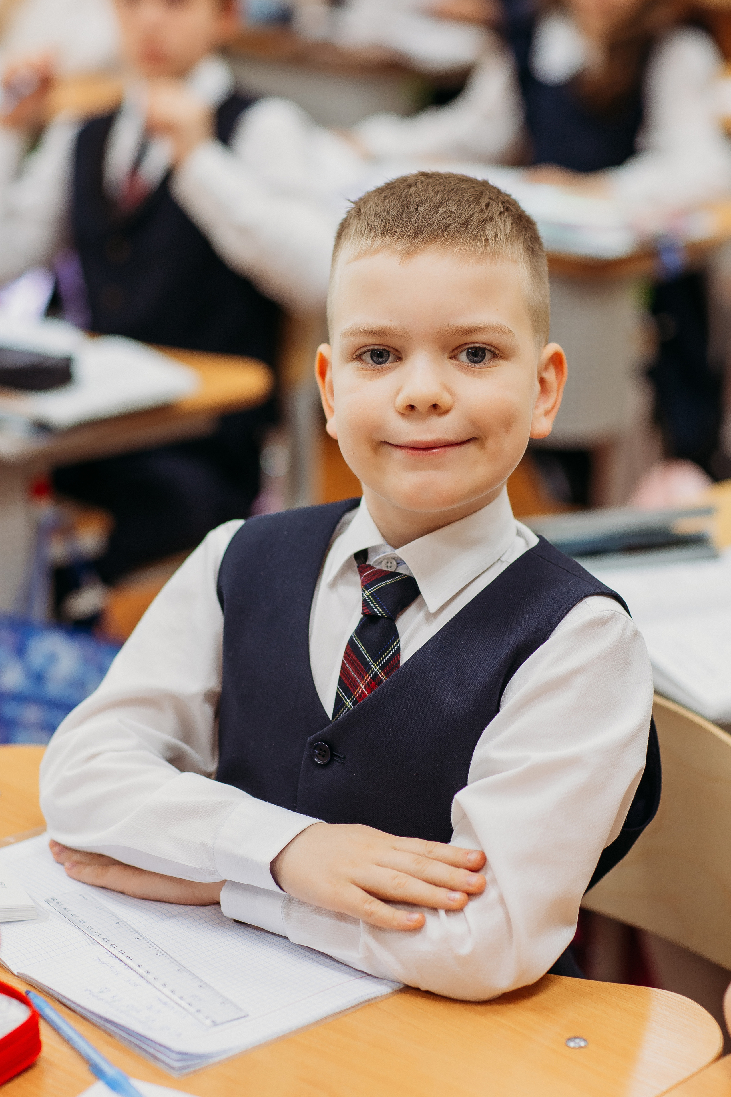 Школа 2 класс. Семейный фотограф Тюмень, фотограф на роды Салмина Мария