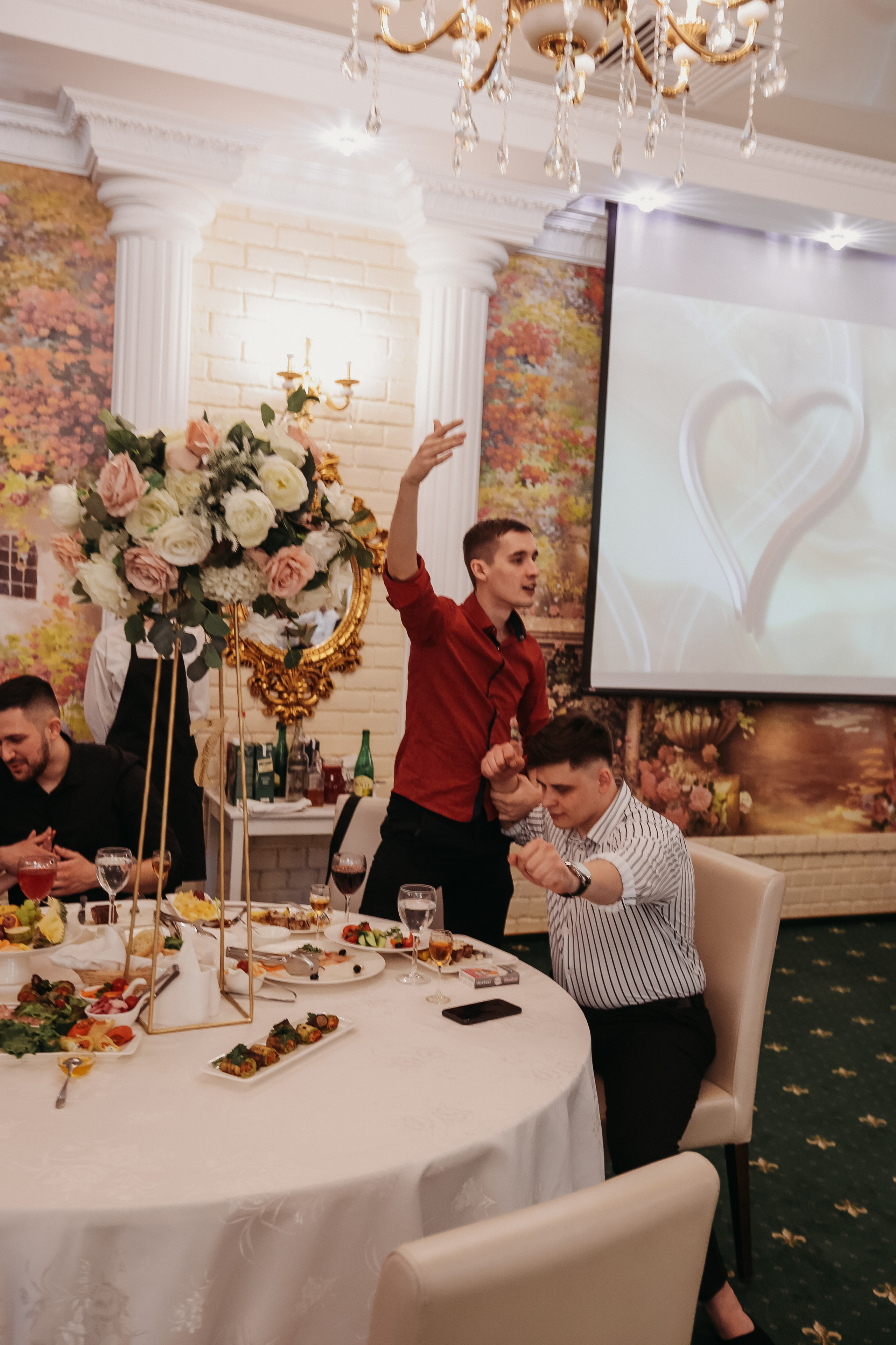 Банкет. Семейный фотограф Тюмень, фотограф на роды Салмина Мария