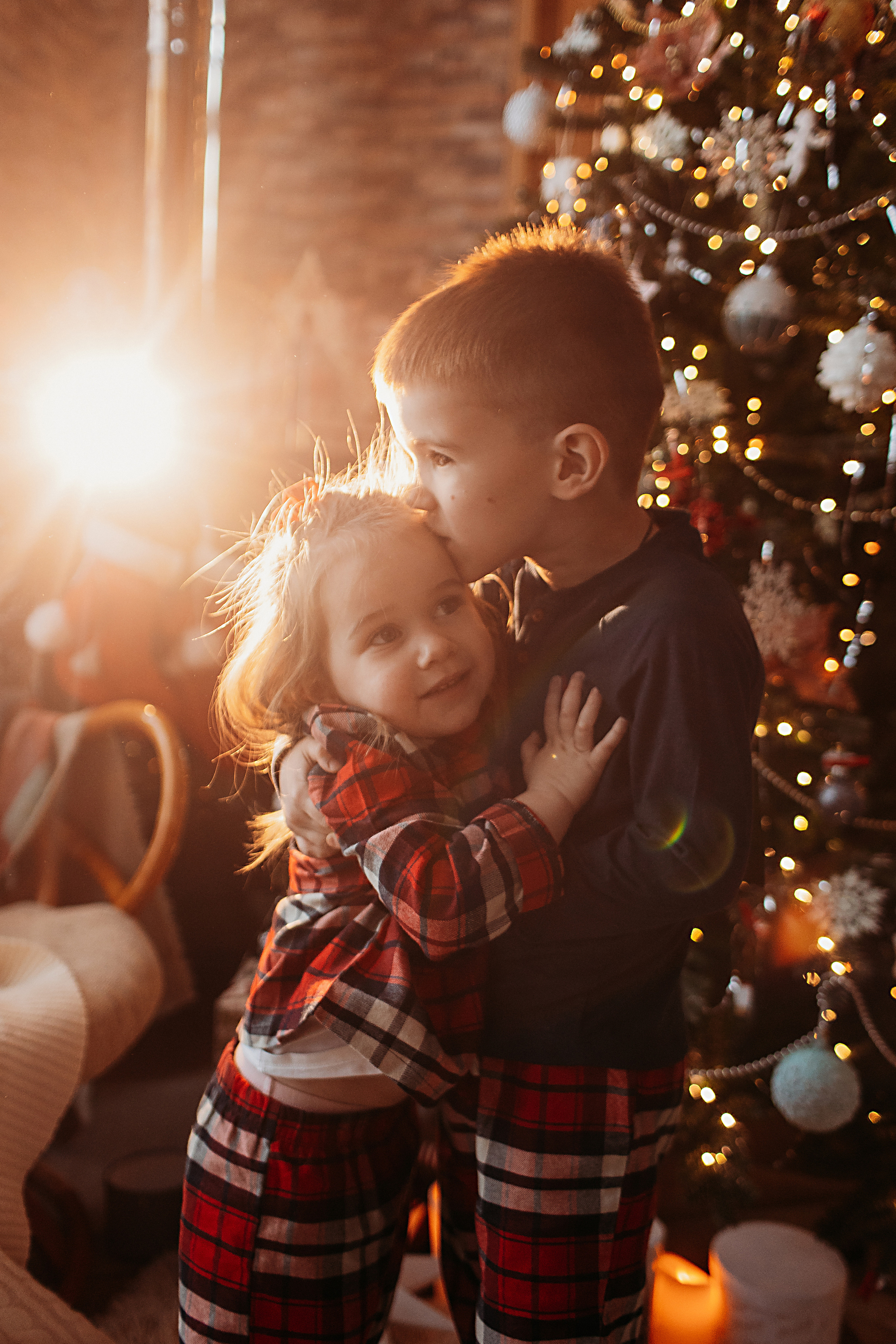 Тёплый новый год. Семейный фотограф Тюмень, фотограф на роды Салмина Мария