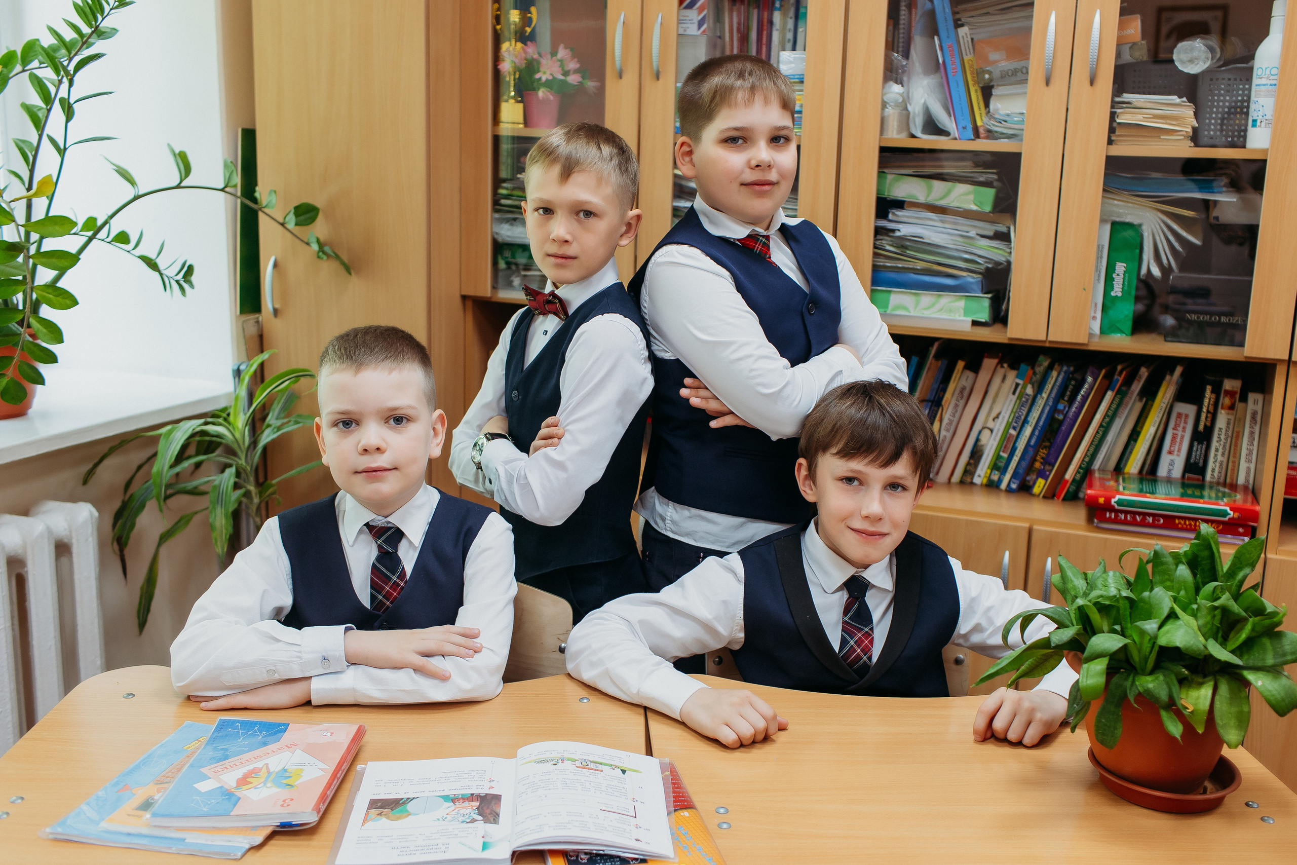 Школа 2 класс. Семейный фотограф Тюмень, фотограф на роды Салмина Мария