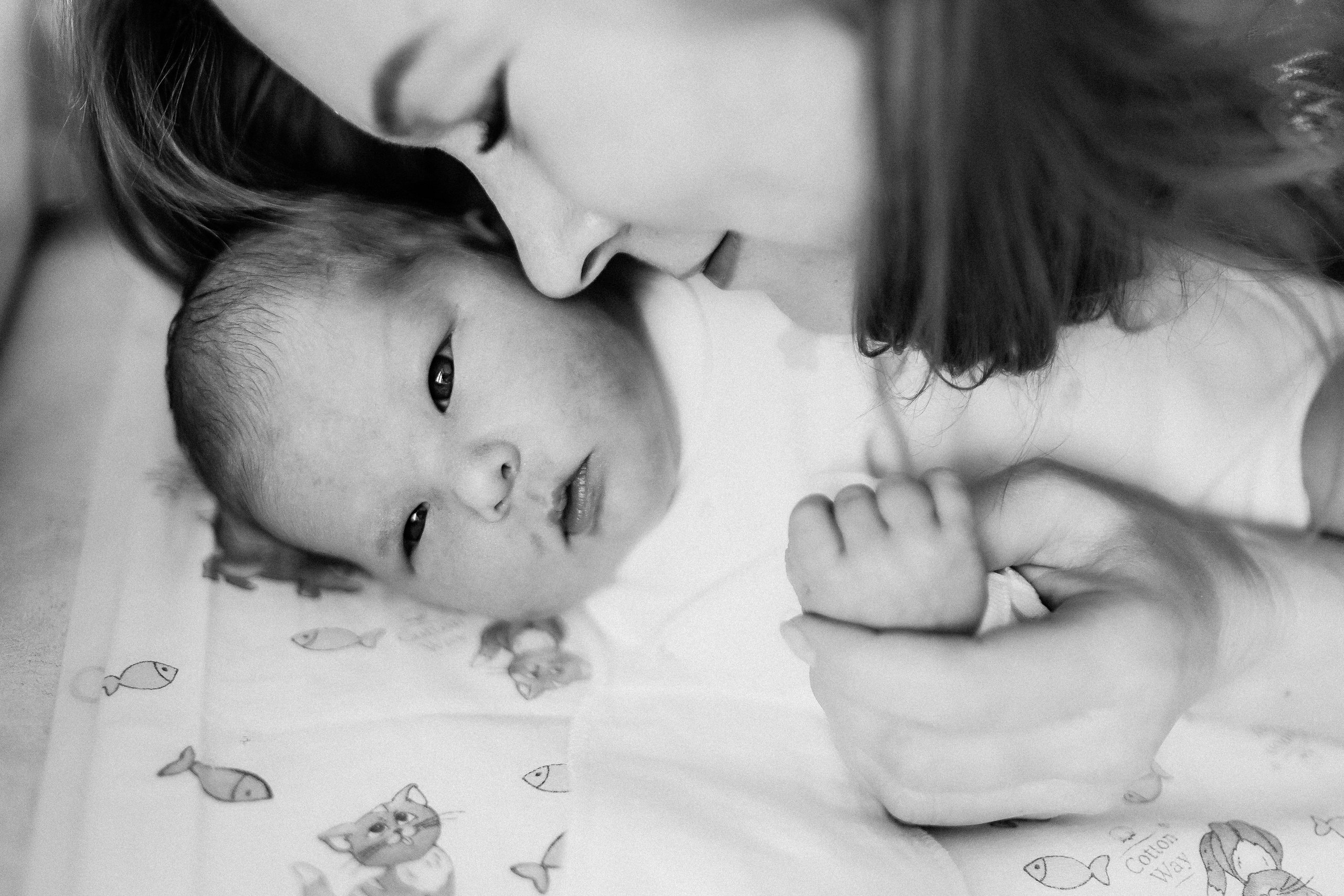 Выписка с палатой. Семейный фотограф Тюмень, фотограф на роды Салмина Мария